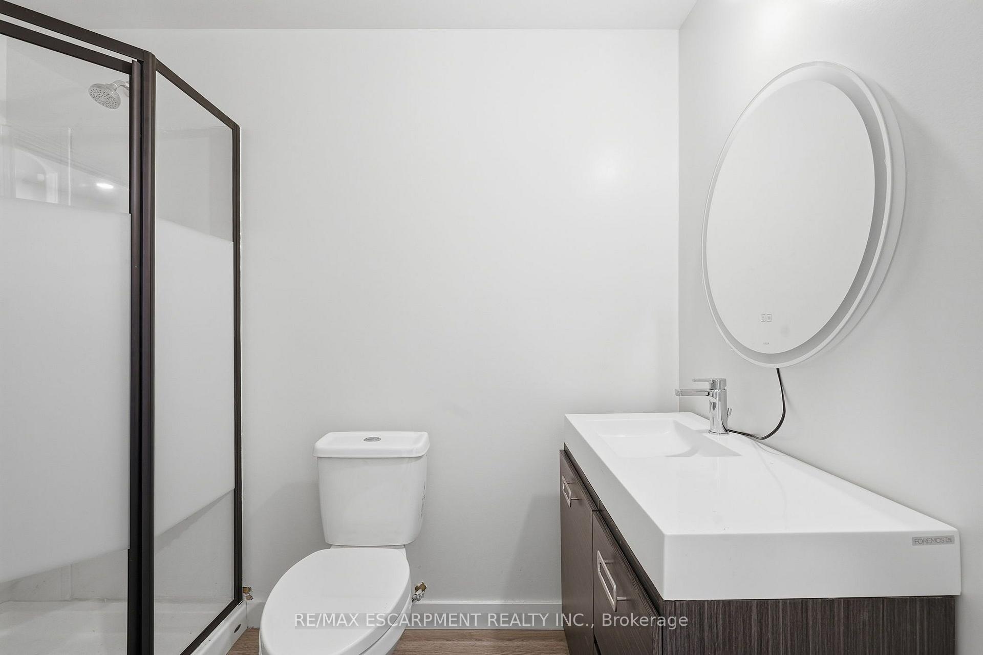 Photo 68 of Unit 8, 400 Stonehenge Drive, Hamilton, Ancaster — HOMEH