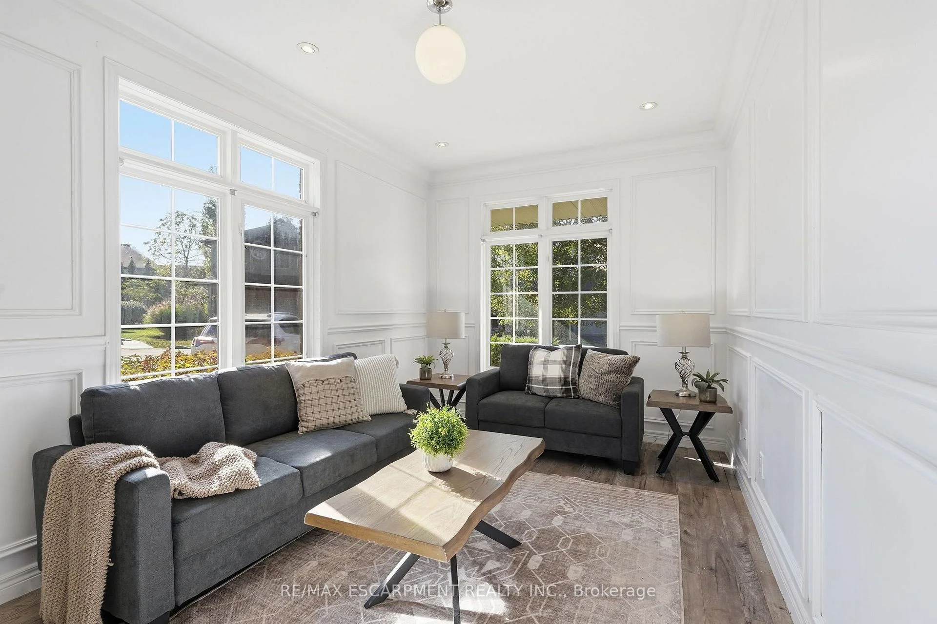 Photo 12 of Unit 8, 400 Stonehenge Drive, Hamilton, Ancaster — HOMEH