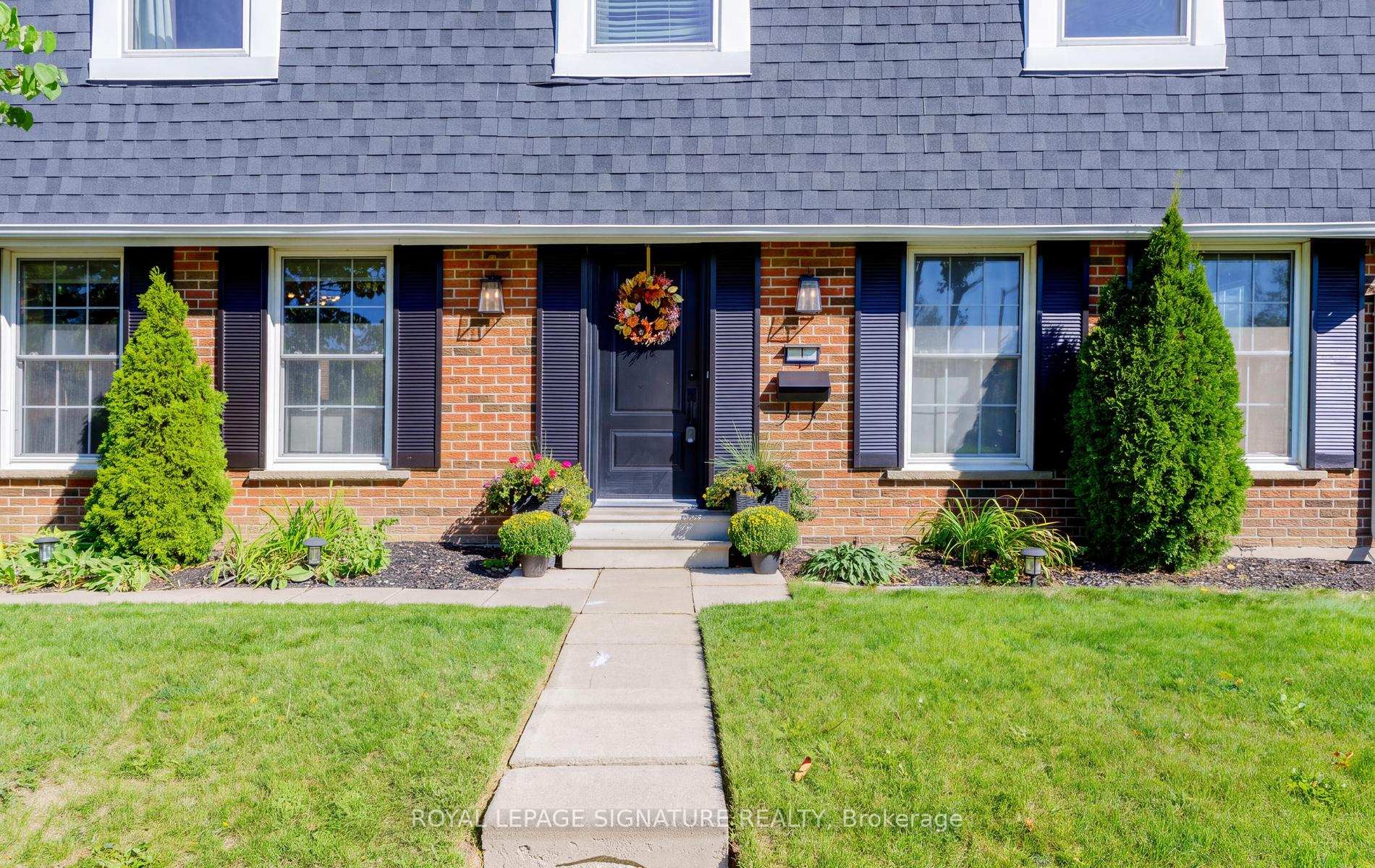Photo 2 of 1 Kenmanor Boulevard, Scarborough, L'Amoreaux — HOMEH