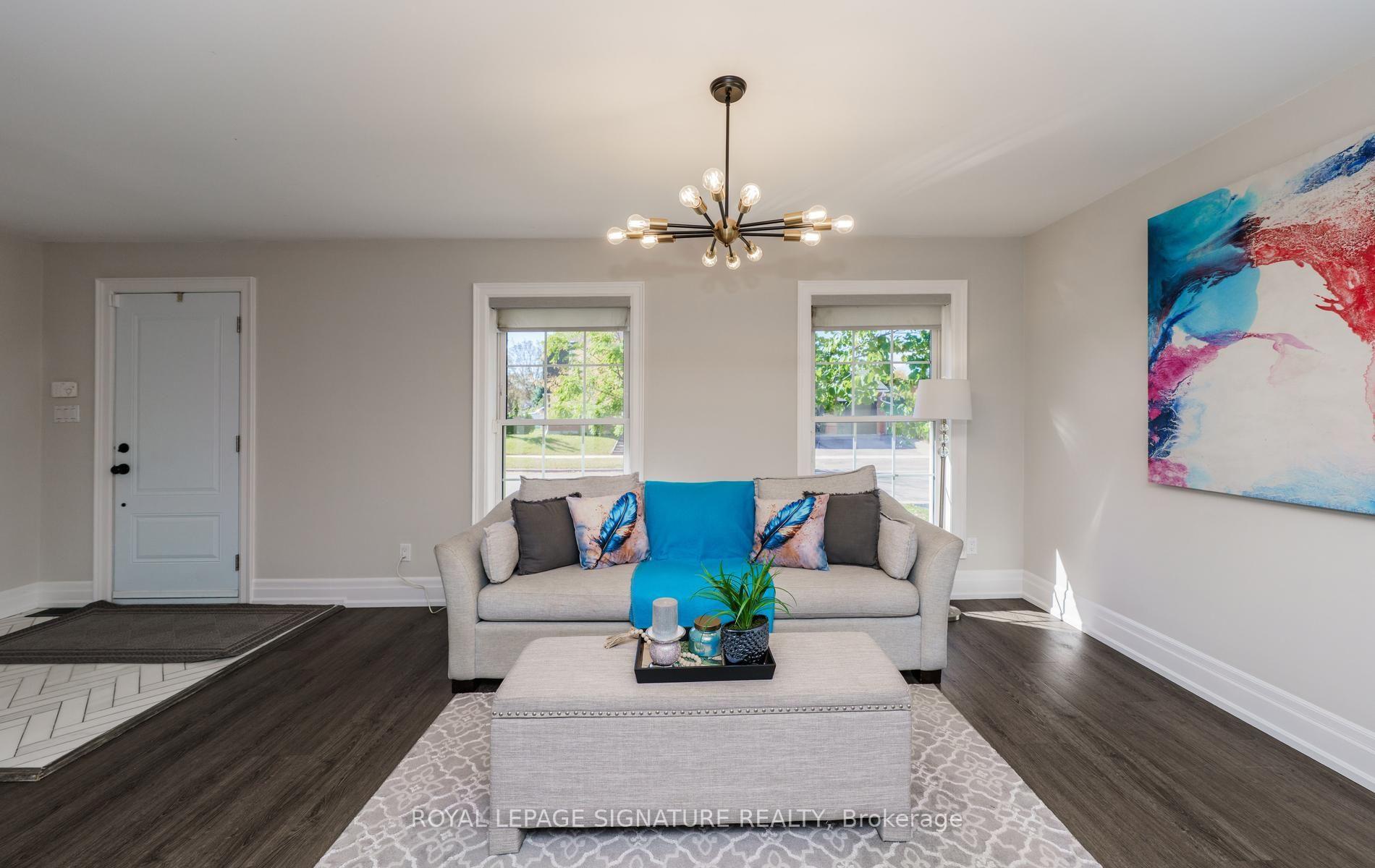 Photo 8 of 1 Kenmanor Boulevard, Scarborough, L'Amoreaux — HOMEH