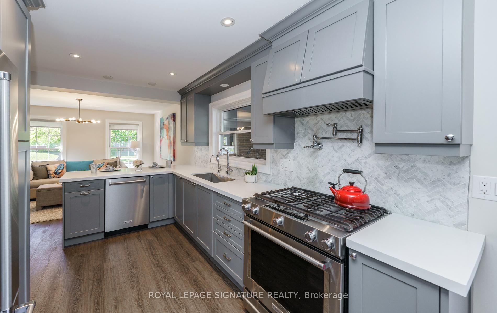 Photo 17 of 1 Kenmanor Boulevard, Scarborough, L'Amoreaux — HOMEH