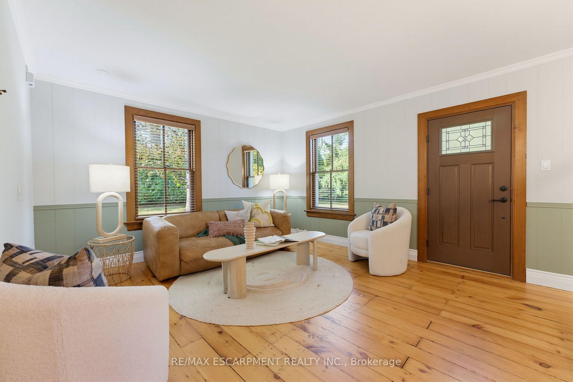 Photo 10 of 212 Concession 8 Road E, Hamilton, Rural Flamborough — HOMEH