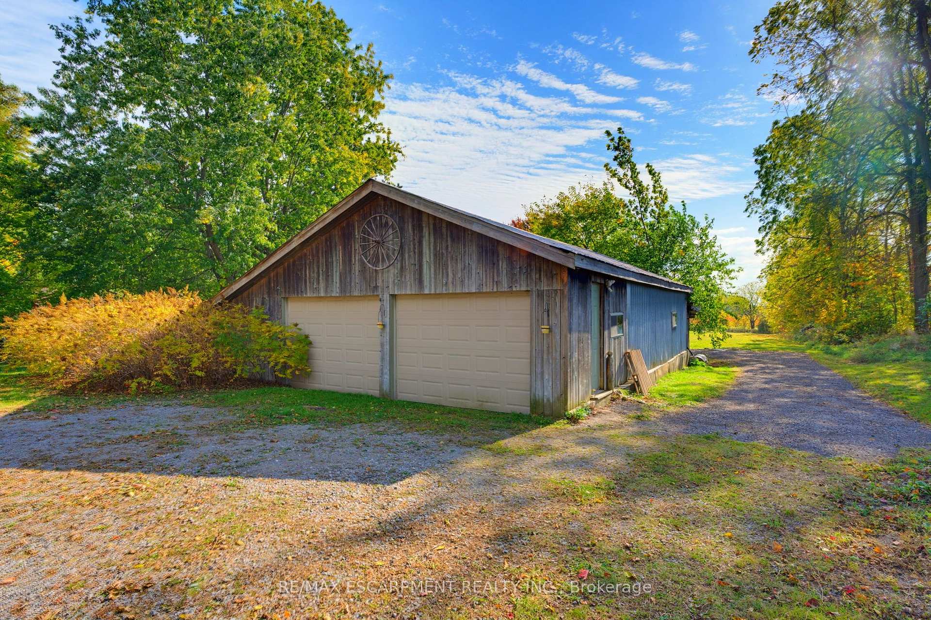 Photo 23 of 212 Concession 8 Road E, Hamilton, Rural Flamborough — HOMEH