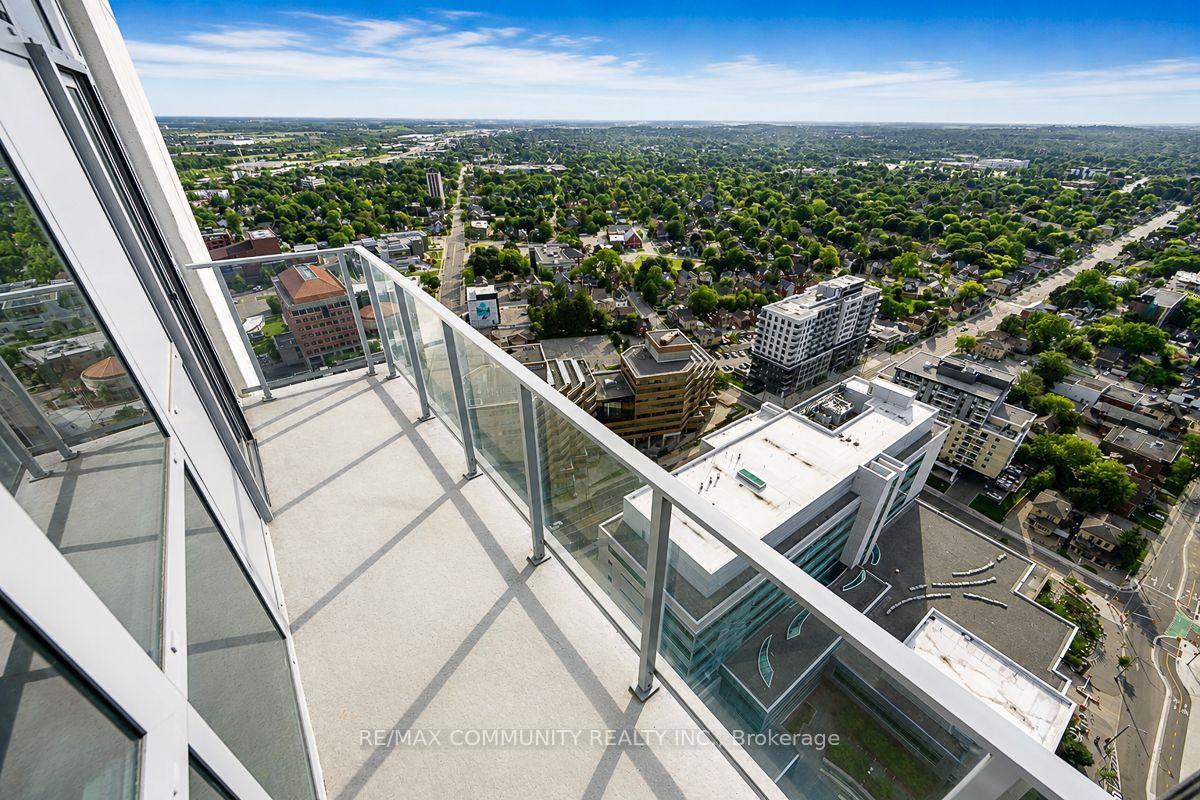 Photo 19 of Unit 3702, 60 Frederick Street, Kitchener, Civic Centre — HOMEH