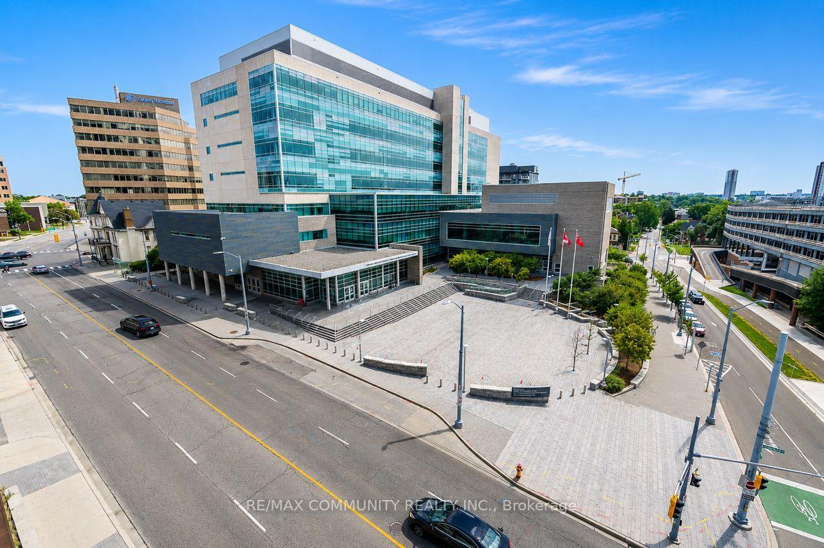 Photo 23 of Unit 3702, 60 Frederick Street, Kitchener, Civic Centre — HOMEH