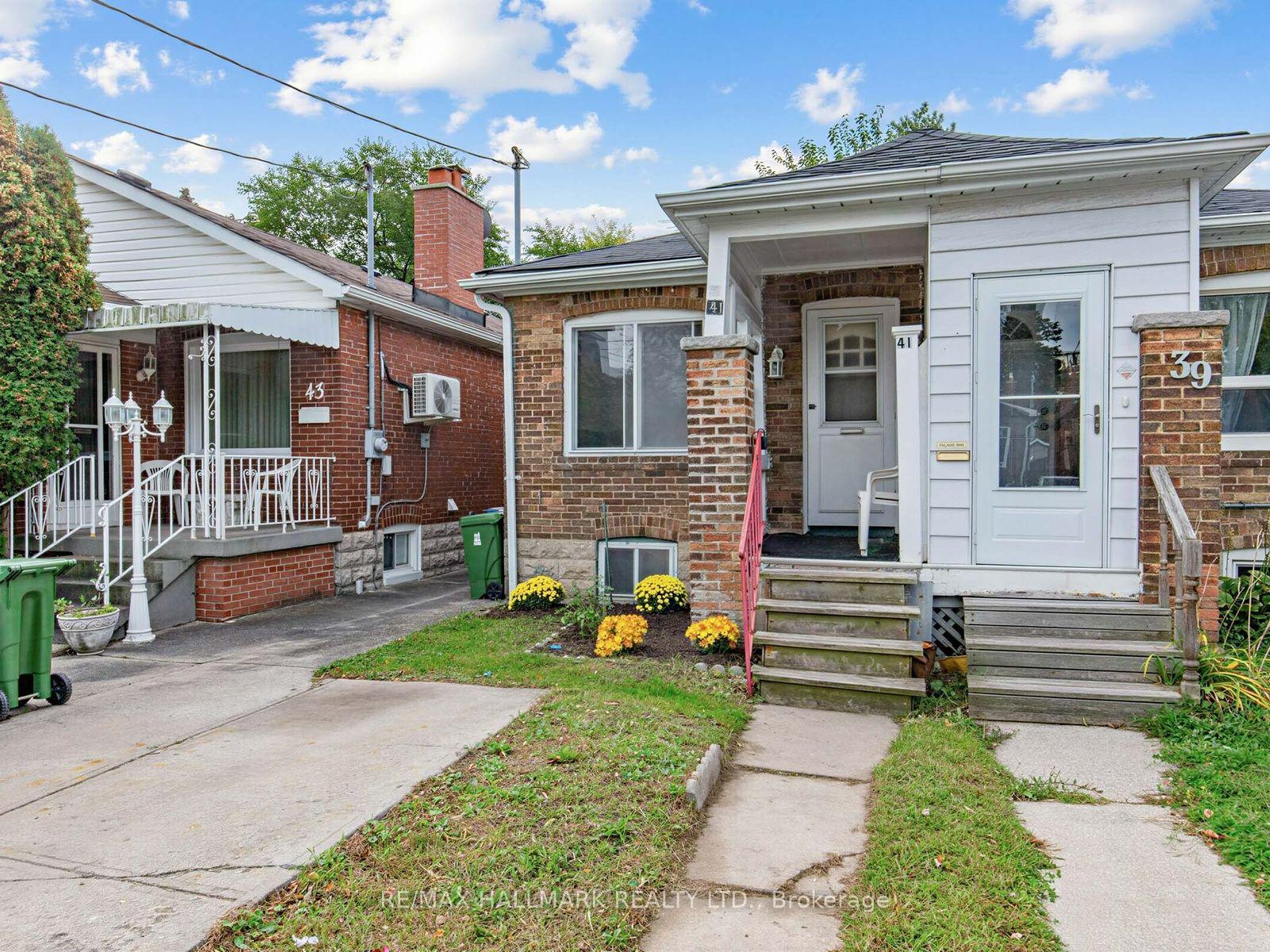 Photo 2 of 41 Gowan Avenue, Toronto, Broadview North — HOMEH