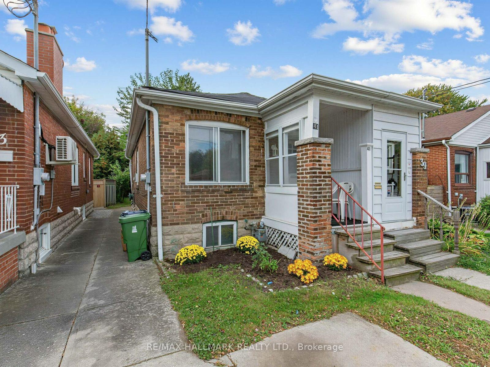 Photo 4 of 41 Gowan Avenue, Toronto, Broadview North — HOMEH