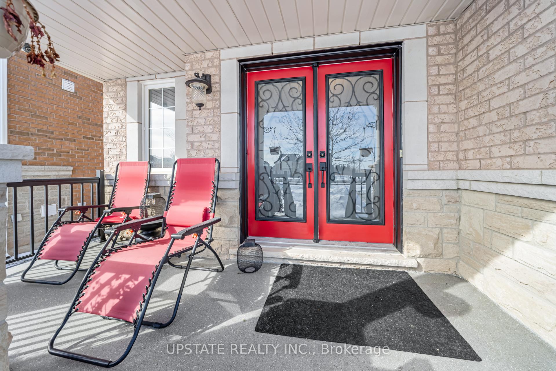 Photo 2 of 5 Dillon Drive, Brampton, Credit Valley — HOMEH