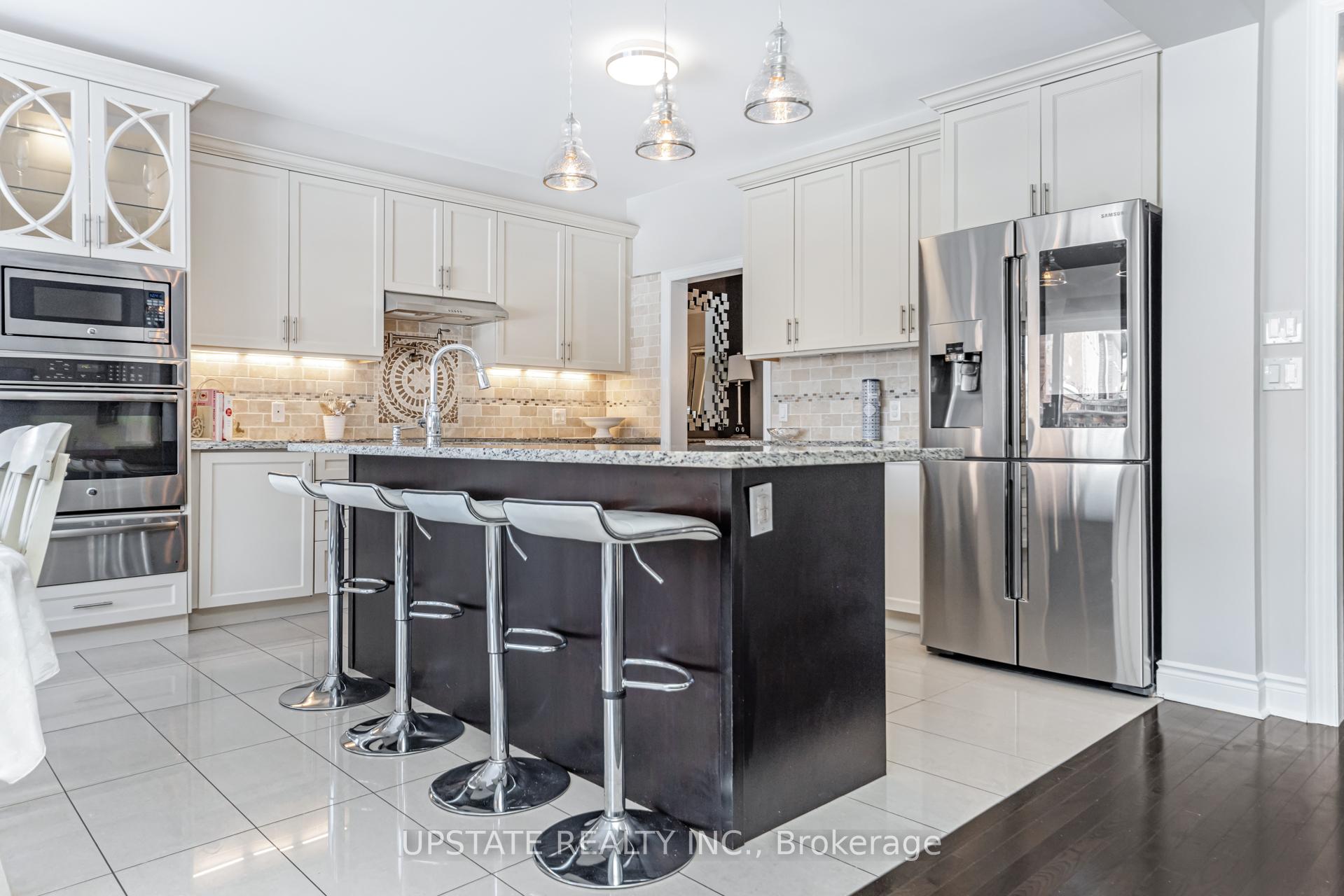Photo 15 of 5 Dillon Drive, Brampton, Credit Valley — HOMEH