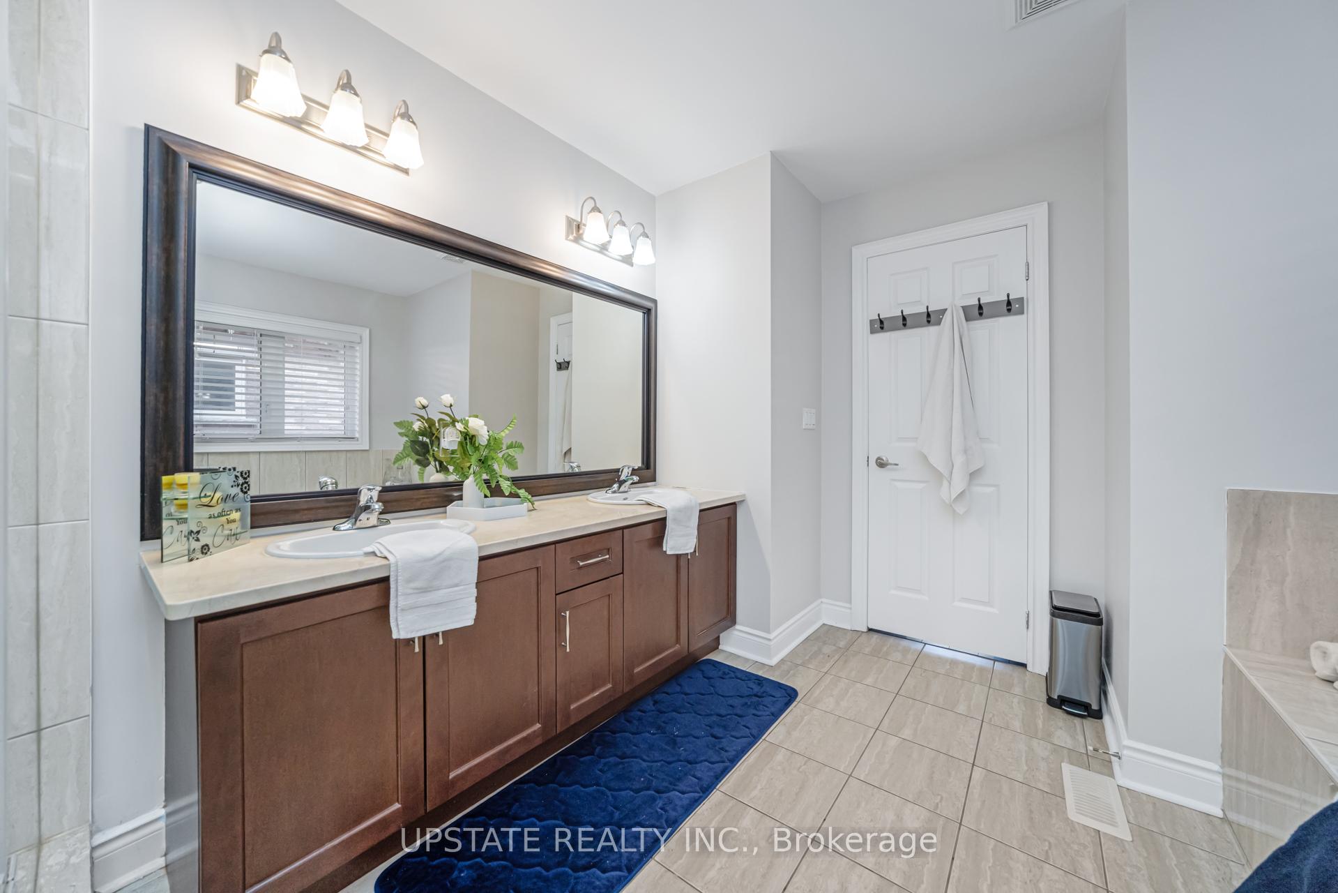 Photo 35 of 5 Dillon Drive, Brampton, Credit Valley — HOMEH