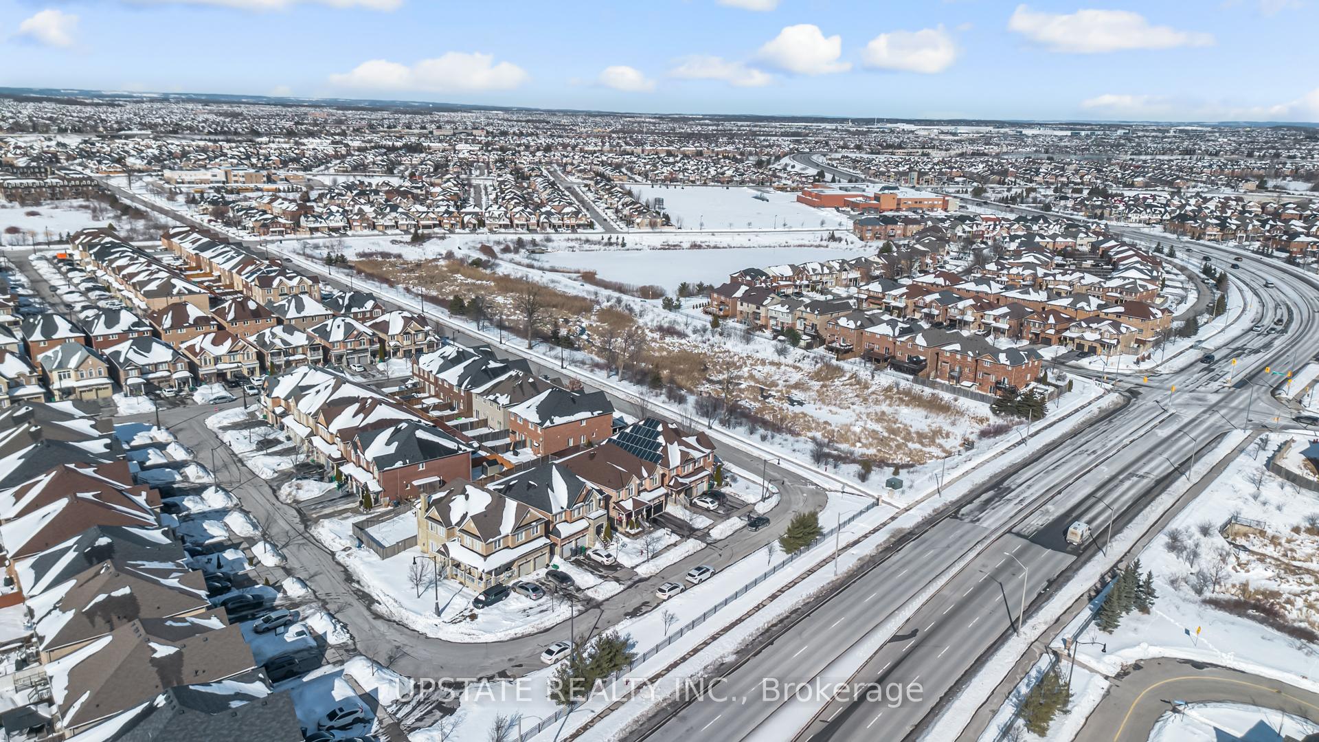 Photo 46 of 5 Dillon Drive, Brampton, Credit Valley — HOMEH