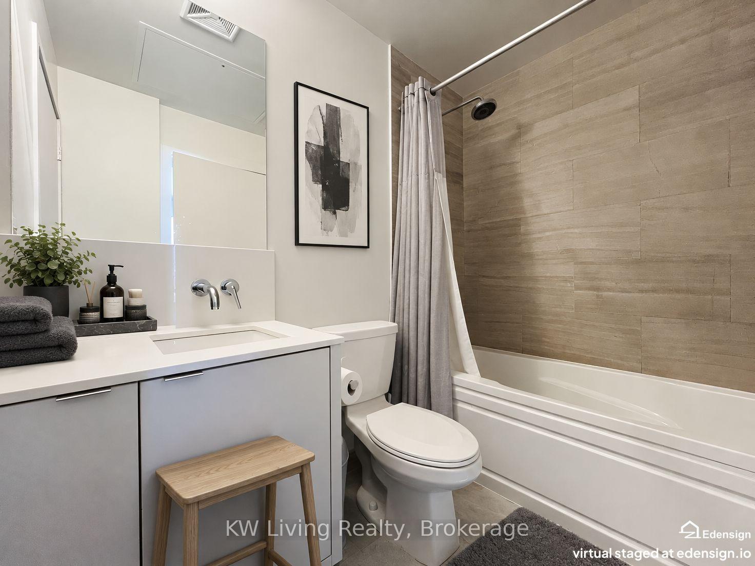 Photo 6 of Unit 6703, 88 Harbour Street E, Toronto, Waterfront Communities — HOMEH