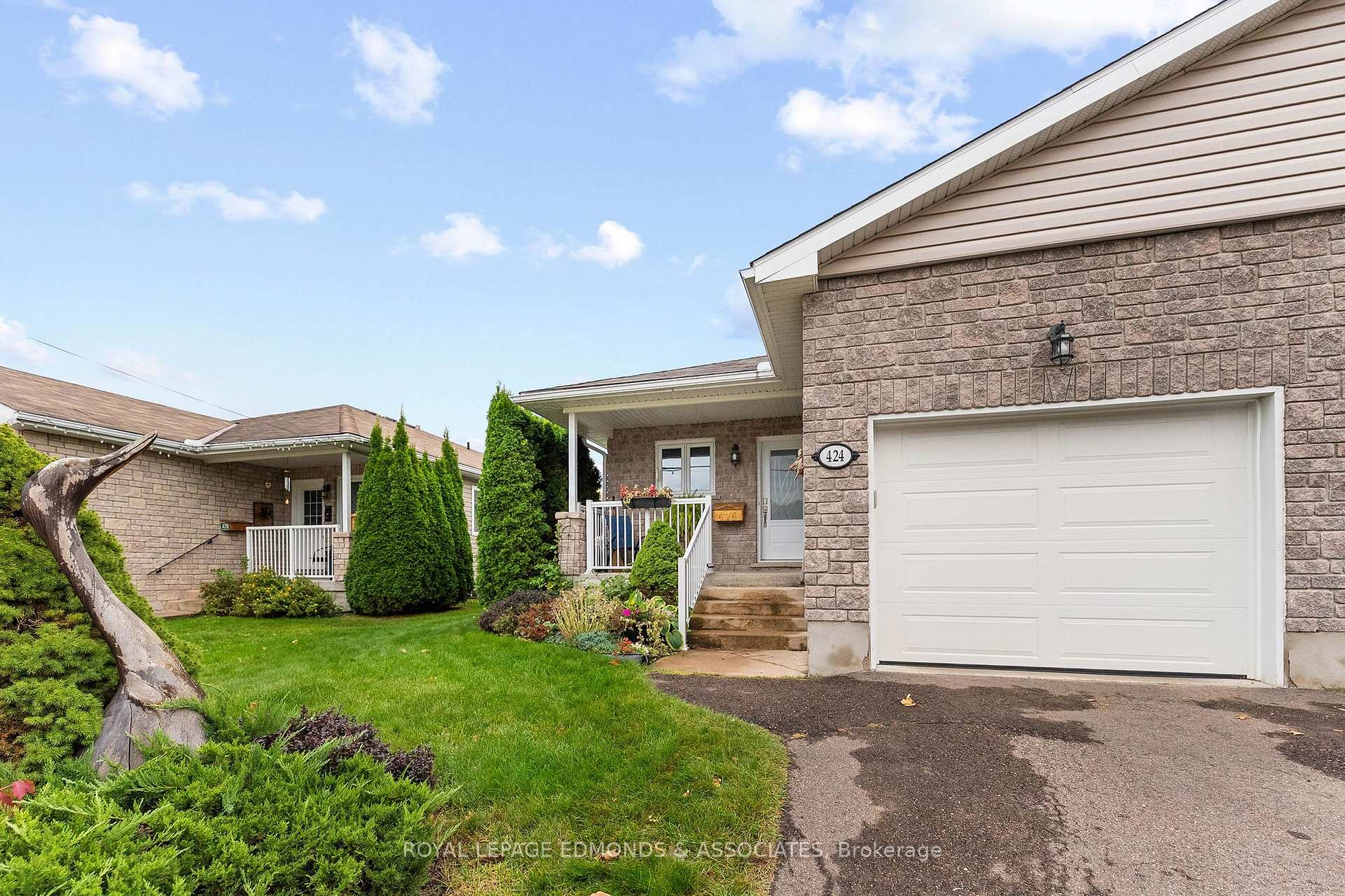 Photo 1 of 424 Morris Street, Pembroke, Pembroke — HOMEH