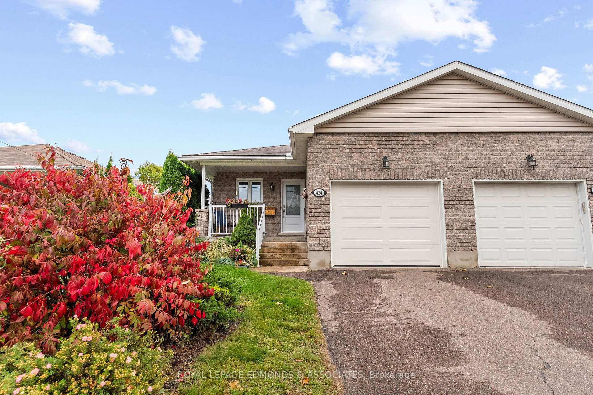 Photo 3 of 424 Morris Street, Pembroke, Pembroke — HOMEH