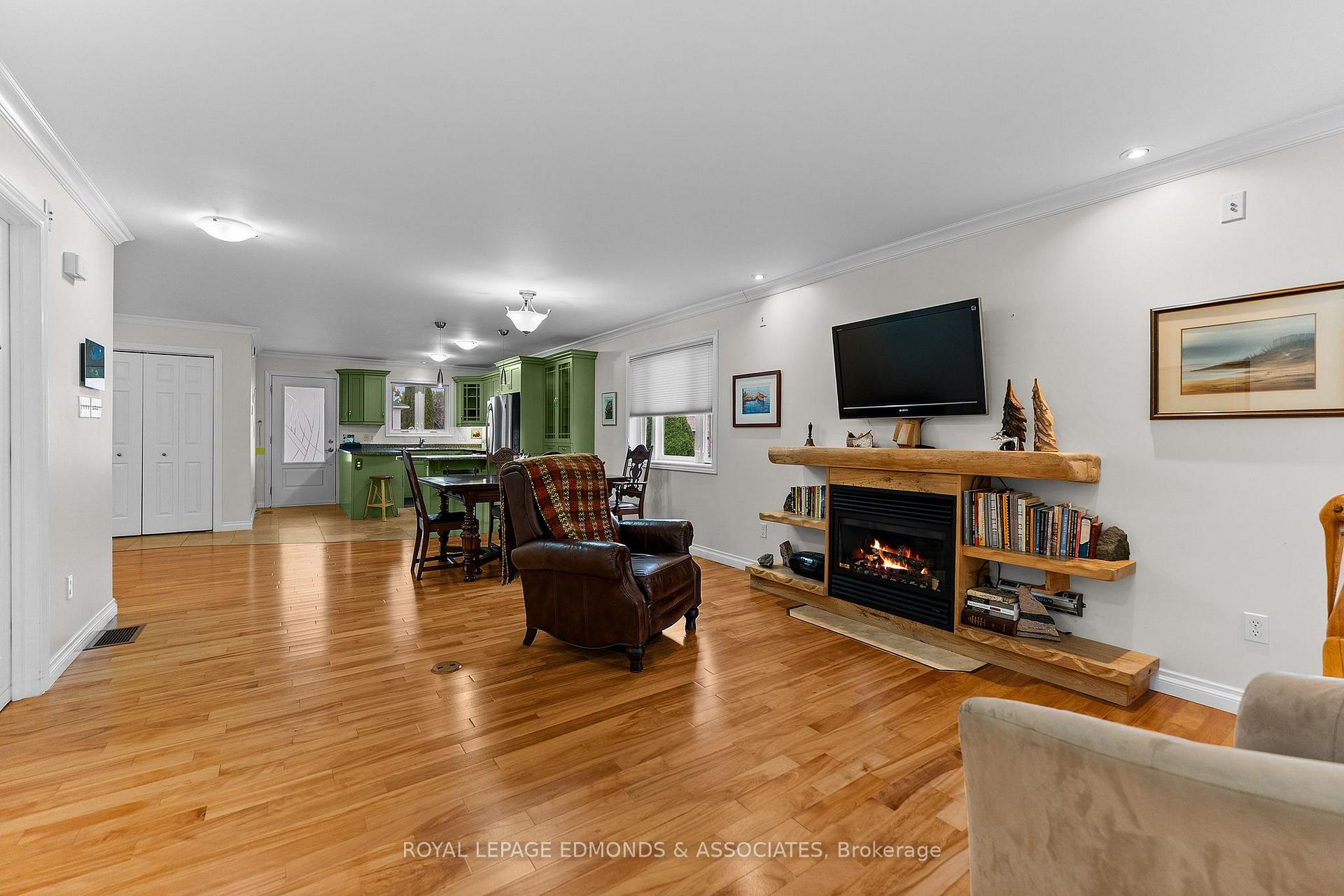 Photo 15 of 424 Morris Street, Pembroke, Pembroke — HOMEH