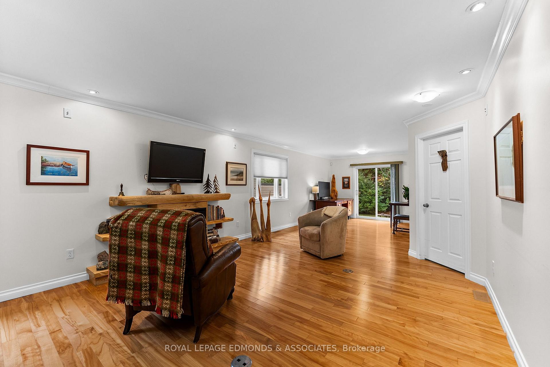 Photo 16 of 424 Morris Street, Pembroke, Pembroke — HOMEH
