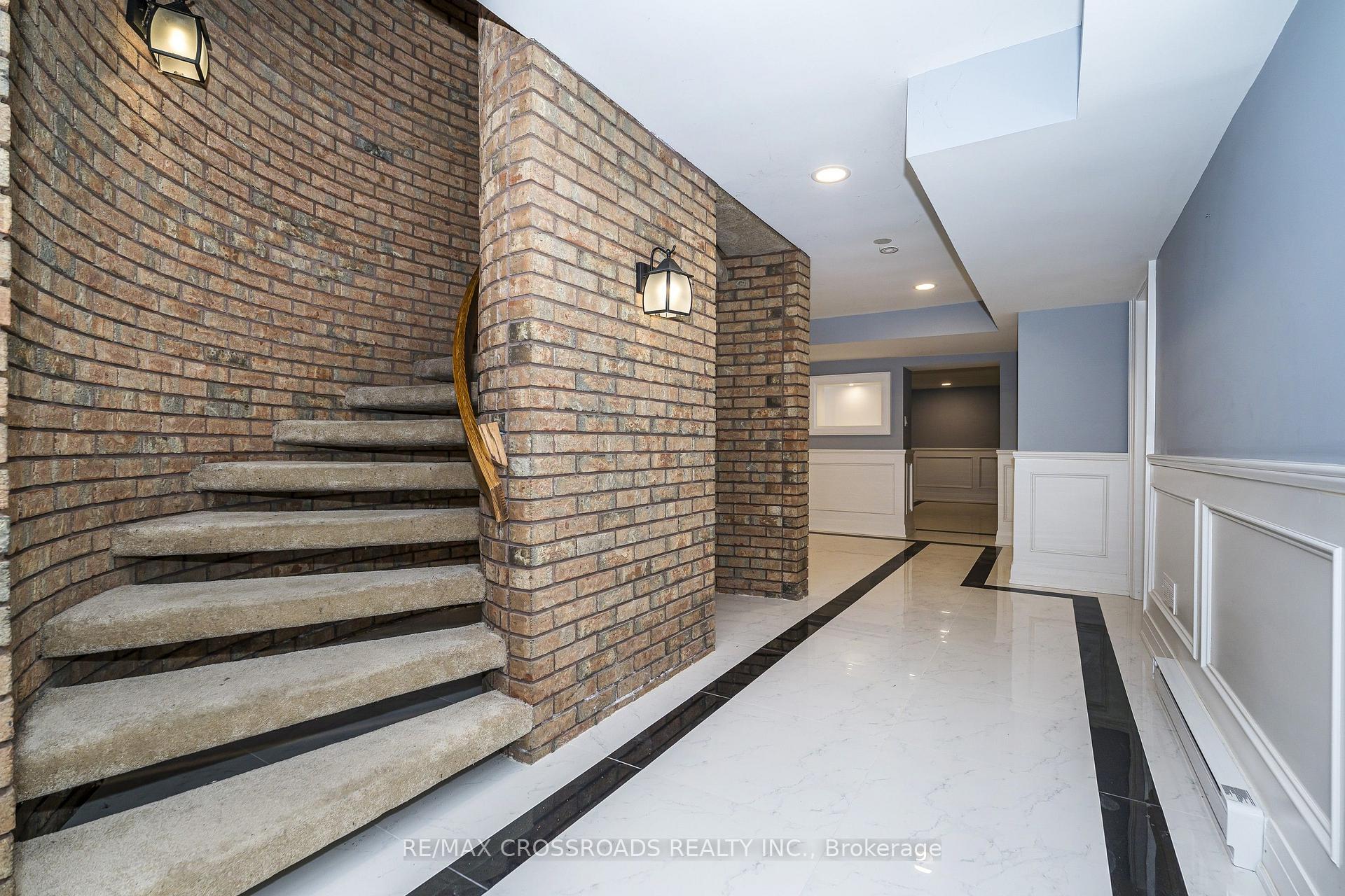 Photo 31 of 1910 Fairport Road, Pickering, Dunbarton — HOMEH