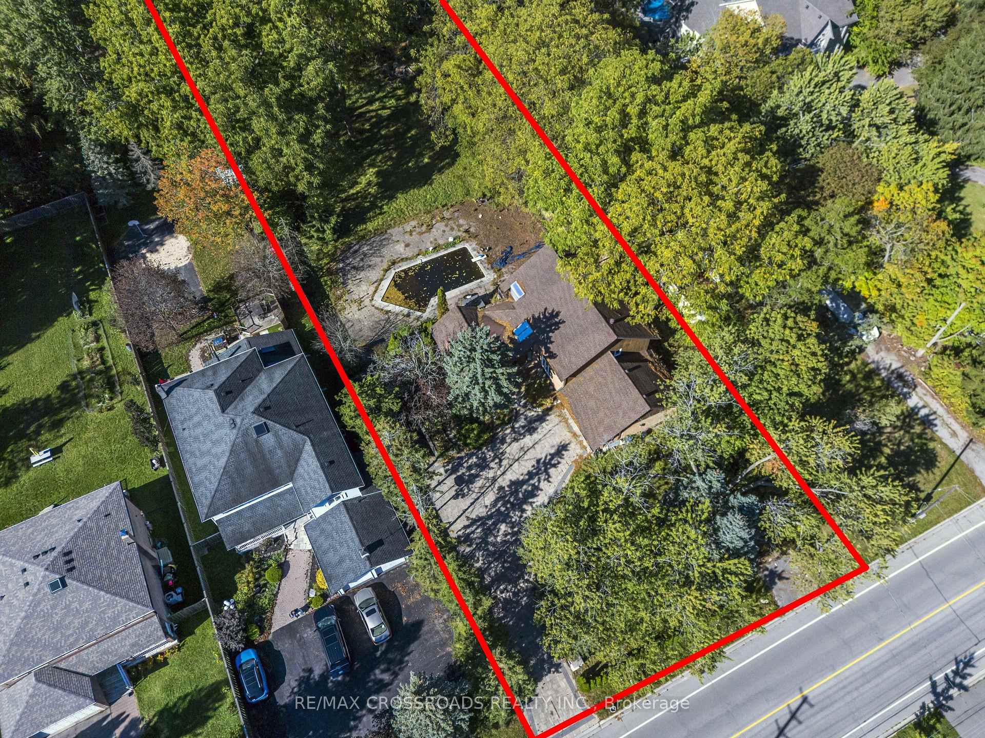 Photo 43 of 1910 Fairport Road, Pickering, Dunbarton — HOMEH
