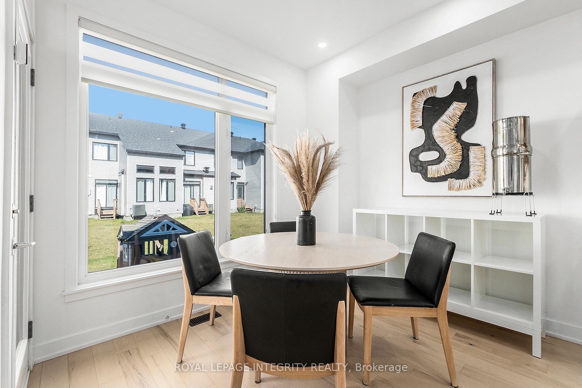 Photo 13 of 860 Solarium Avenue, Ottawa, Riverside South/Gloucester Glen — HOMEH
