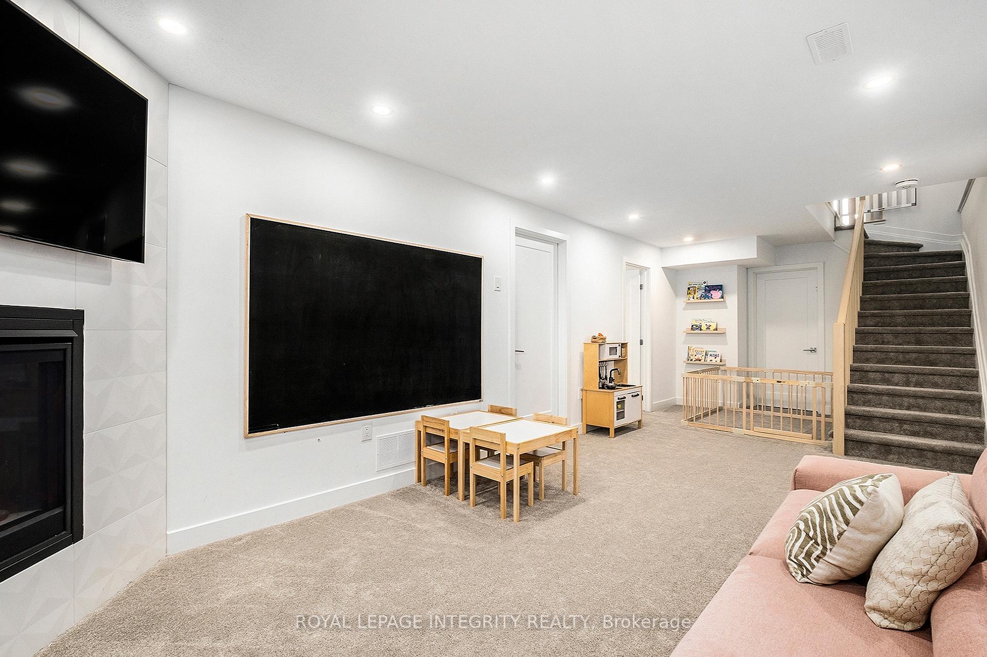 Photo 34 of 860 Solarium Avenue, Ottawa, Riverside South/Gloucester Glen — HOMEH