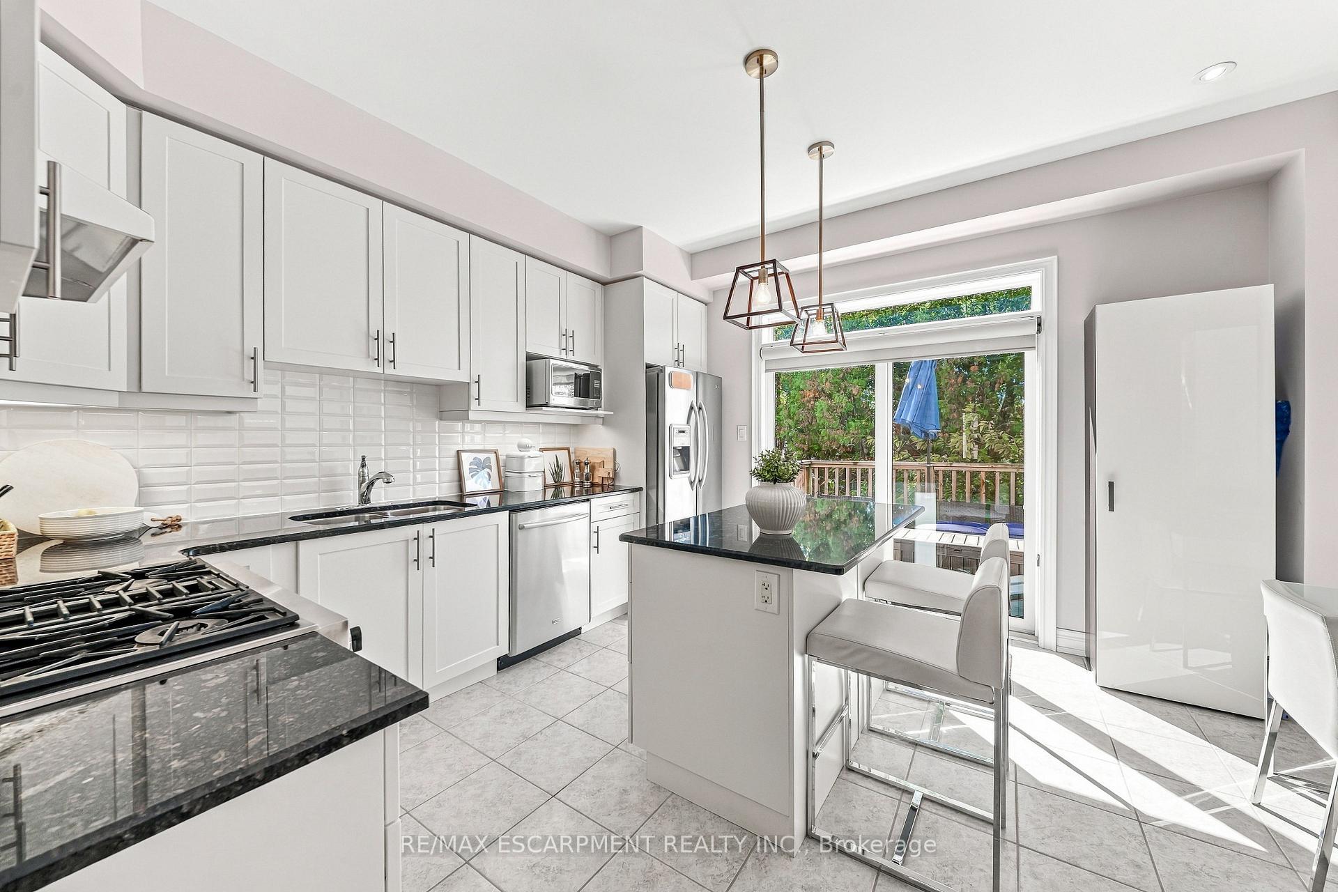 Photo 13 of Unit 42, 1401 Plains Road, Burlington, Appleby — HOMEH