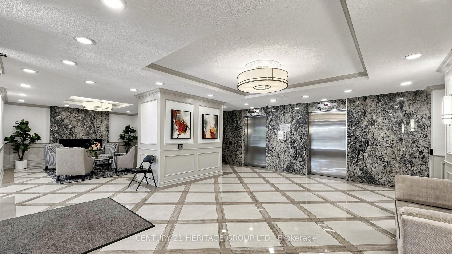 Photo 5 of Unit 406, 40 Baif Boulevard, Richmond Hill, North Richvale — HOMEH