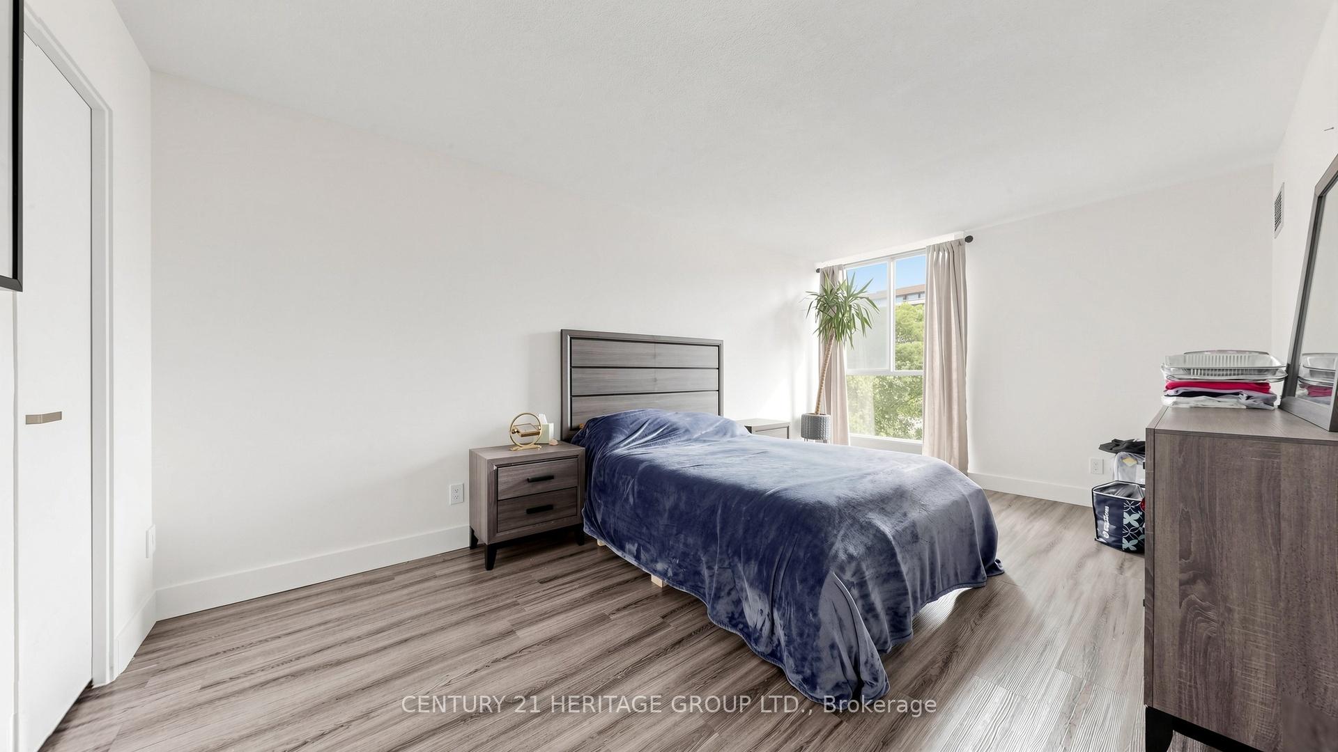 Photo 25 of Unit 406, 40 Baif Boulevard, Richmond Hill, North Richvale — HOMEH