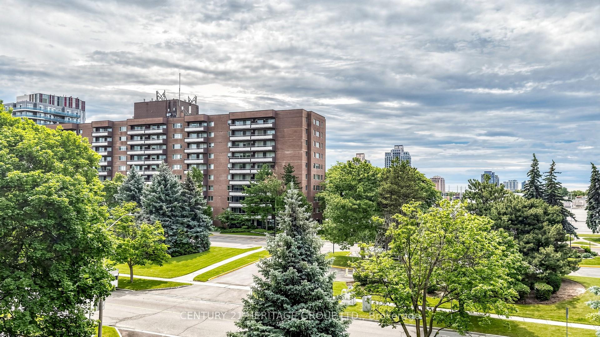 Photo 40 of Unit 406, 40 Baif Boulevard, Richmond Hill, North Richvale — HOMEH