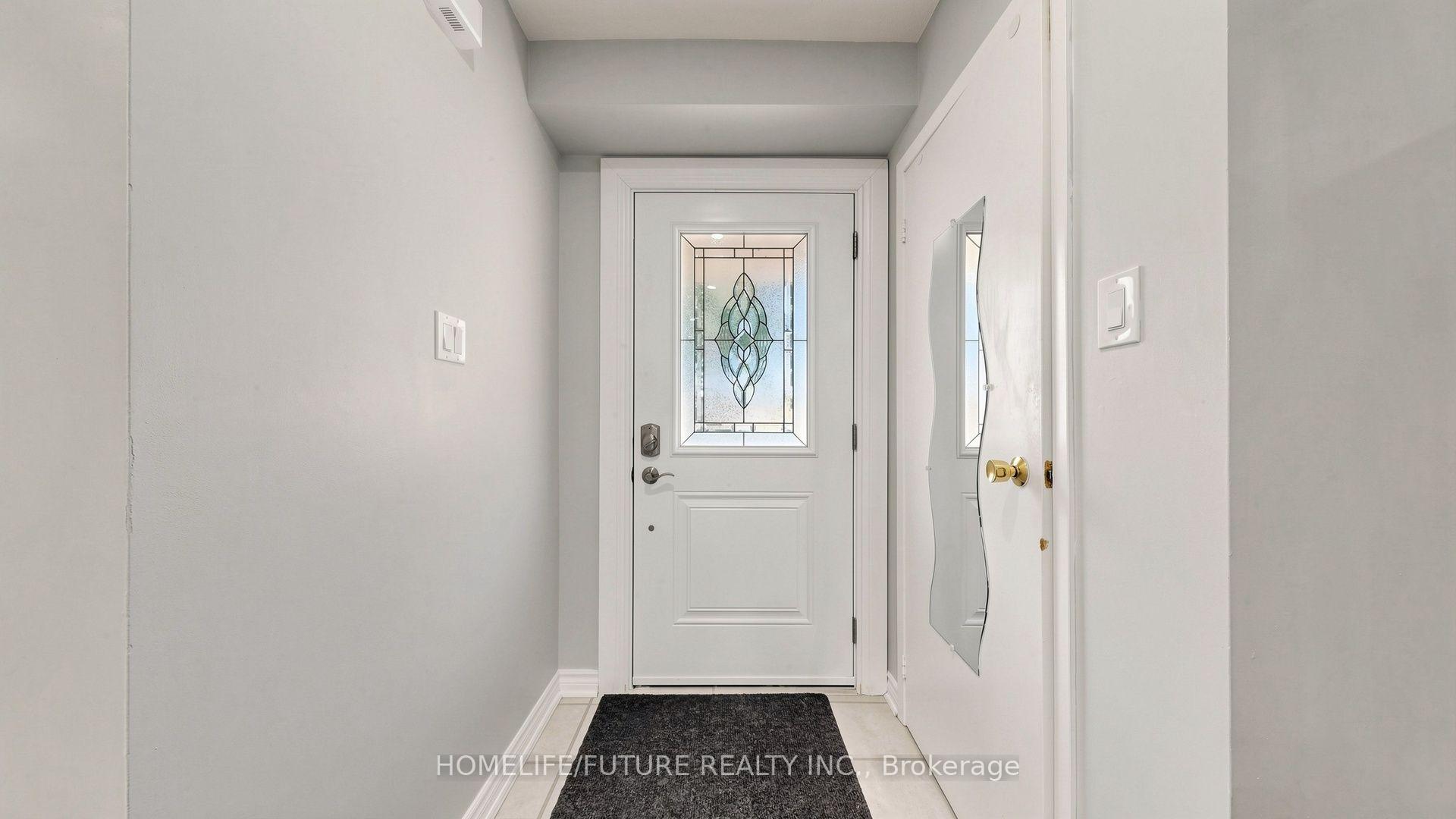 Photo 5 of 168 Large Crescent, Ajax, Central West — HOMEH