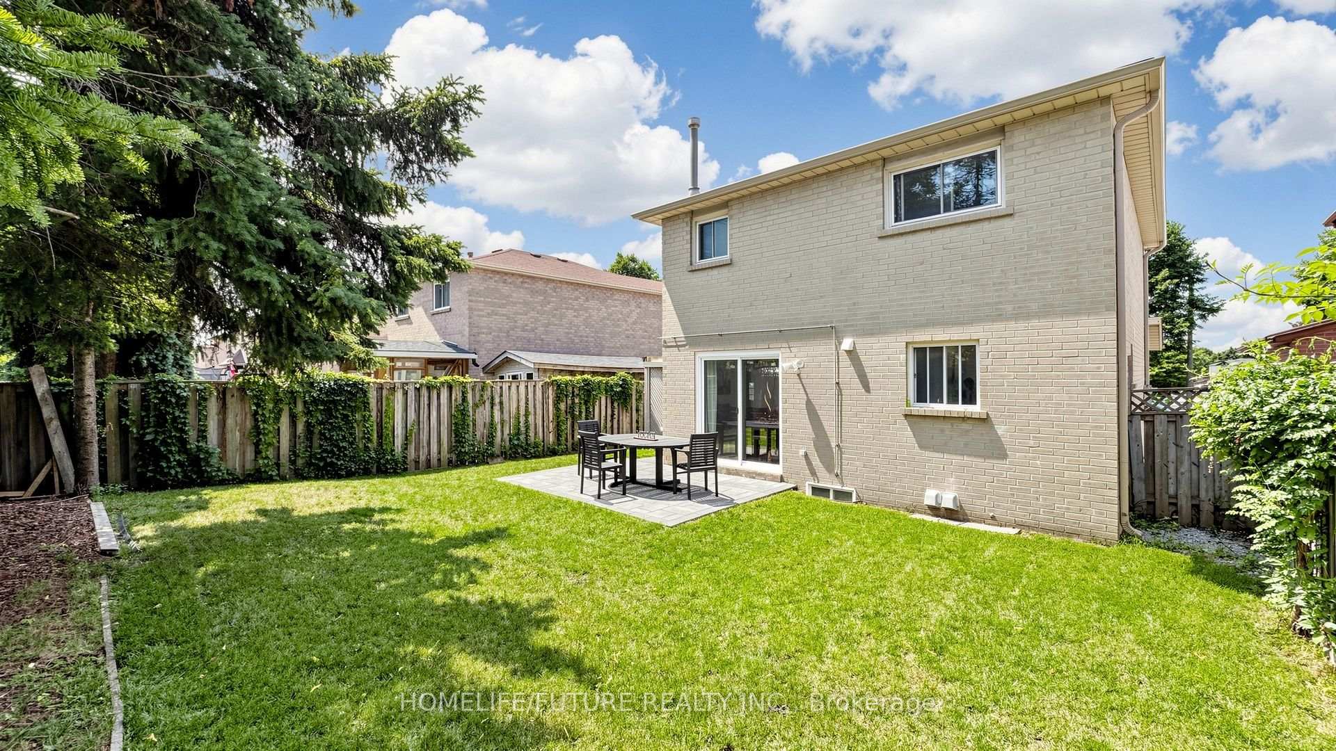 Photo 49 of 168 Large Crescent, Ajax, Central West — HOMEH