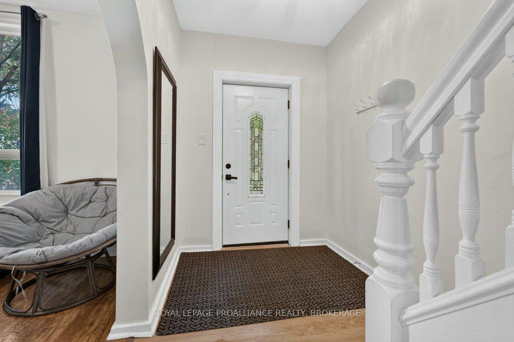 Photo 3 of 268 Rideau Street, Kingston, East of Sir John A. Blvd — HOMEH