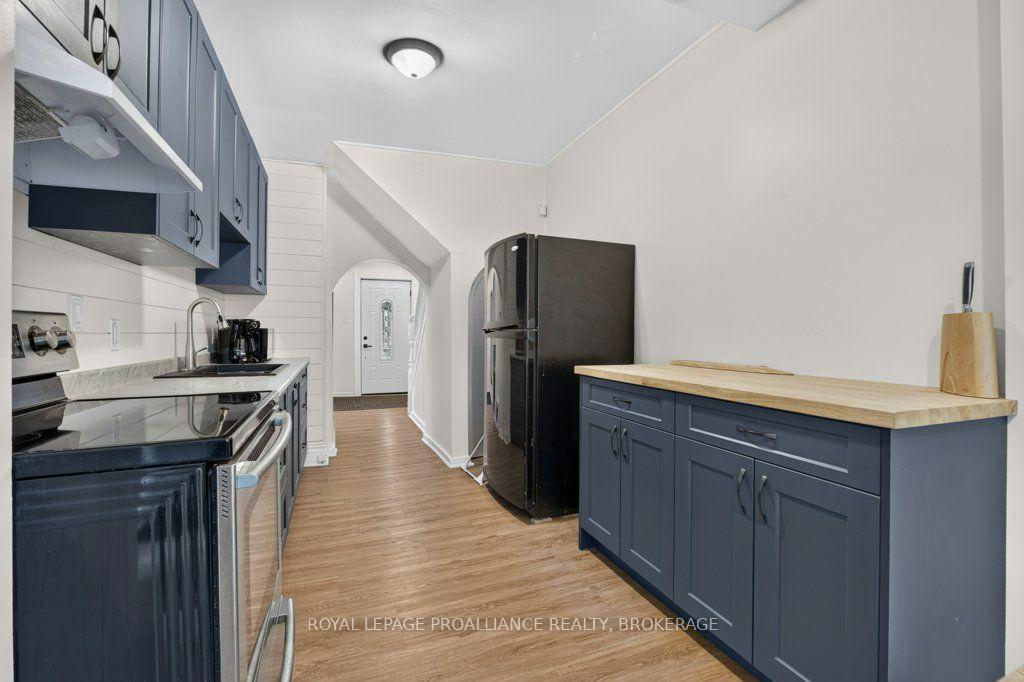 Photo 13 of 268 Rideau Street, Kingston, East of Sir John A. Blvd — HOMEH