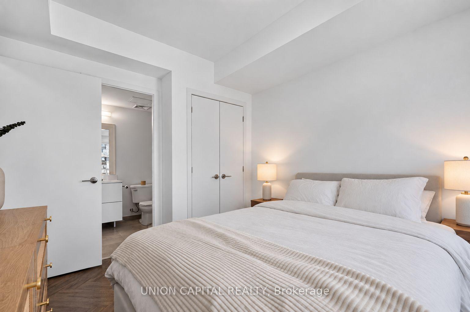Photo 15 of Unit 1227, 8 David Eyer Road, Richmond Hill, Rural Richmond Hill — HOMEH
