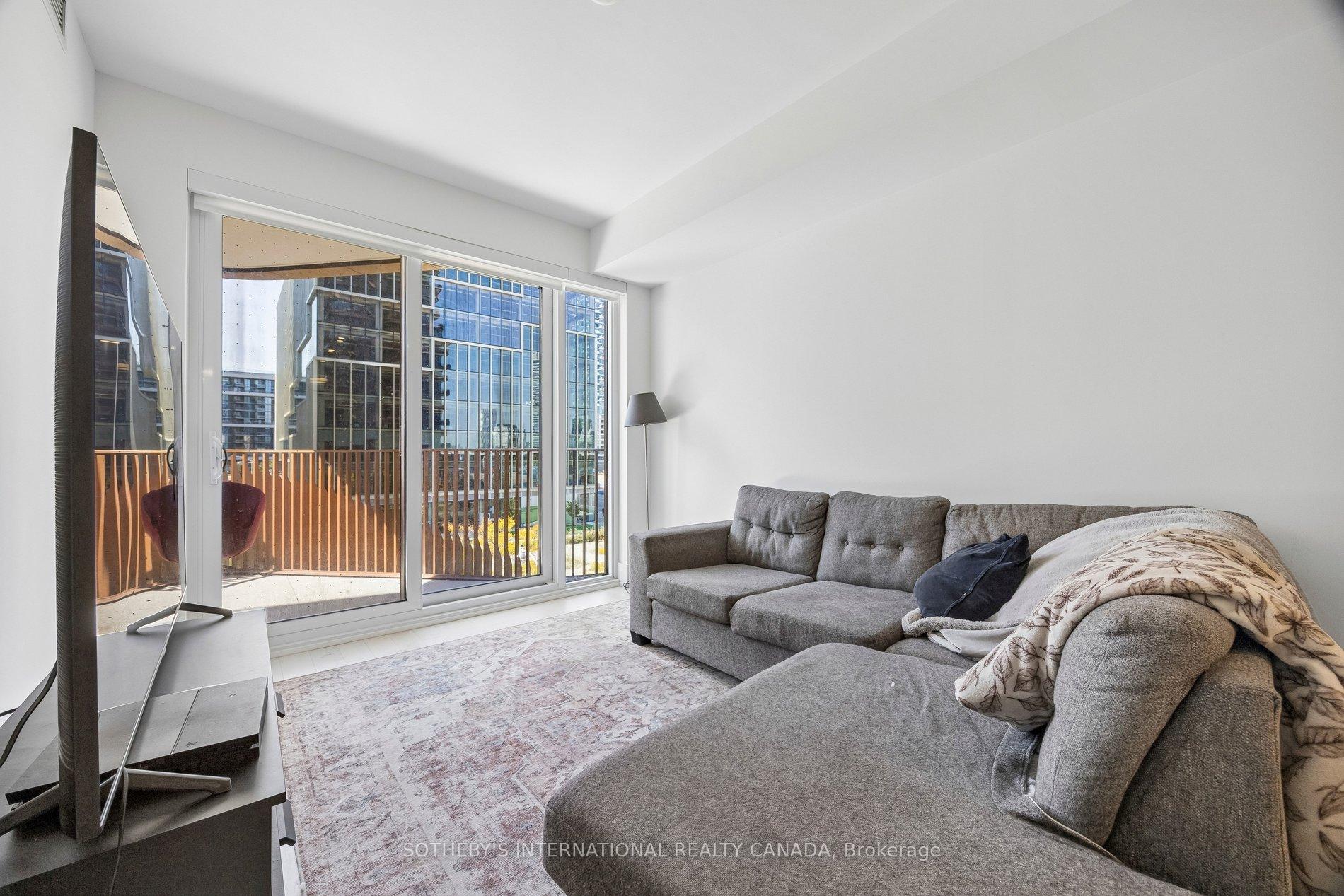 Photo 10 of Unit 323, 155 Merchants' Wharf, Toronto, Waterfront Communities — HOMEH