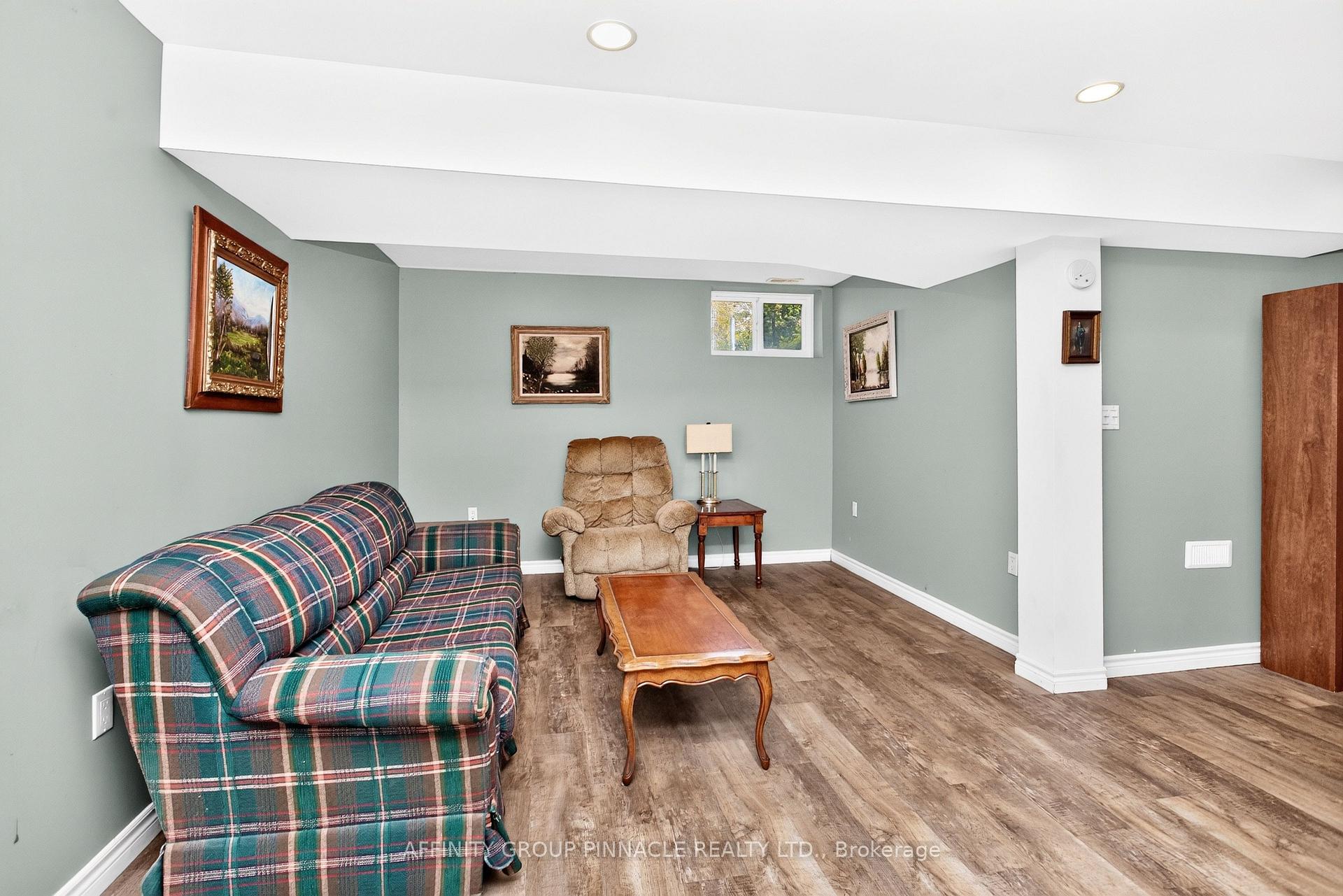 Photo 23 of 5666 35 Highway, Kawartha Lakes, Fenelon — HOMEH