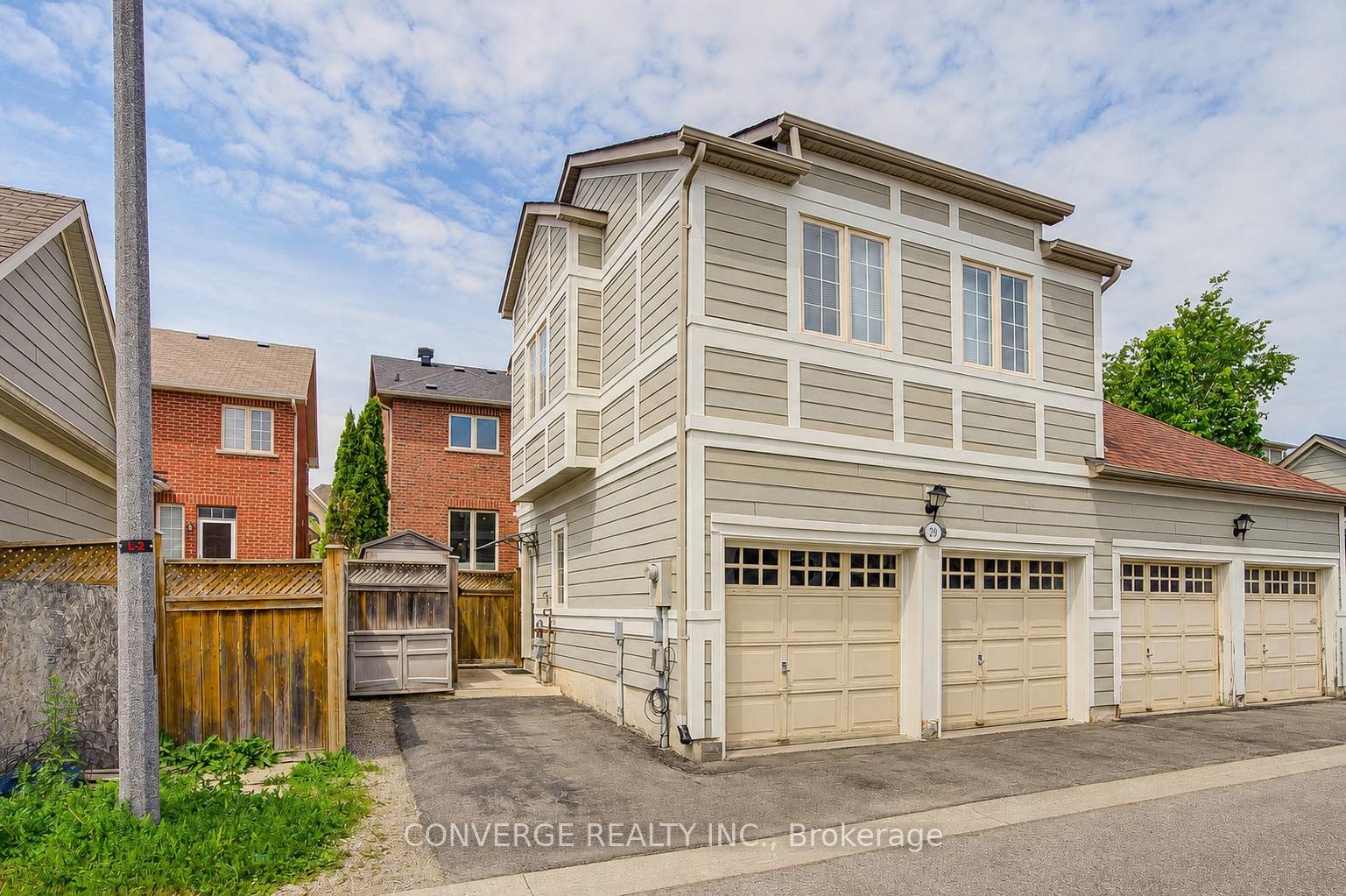 Photo of Unit Coach House, 29 Cardrew Street