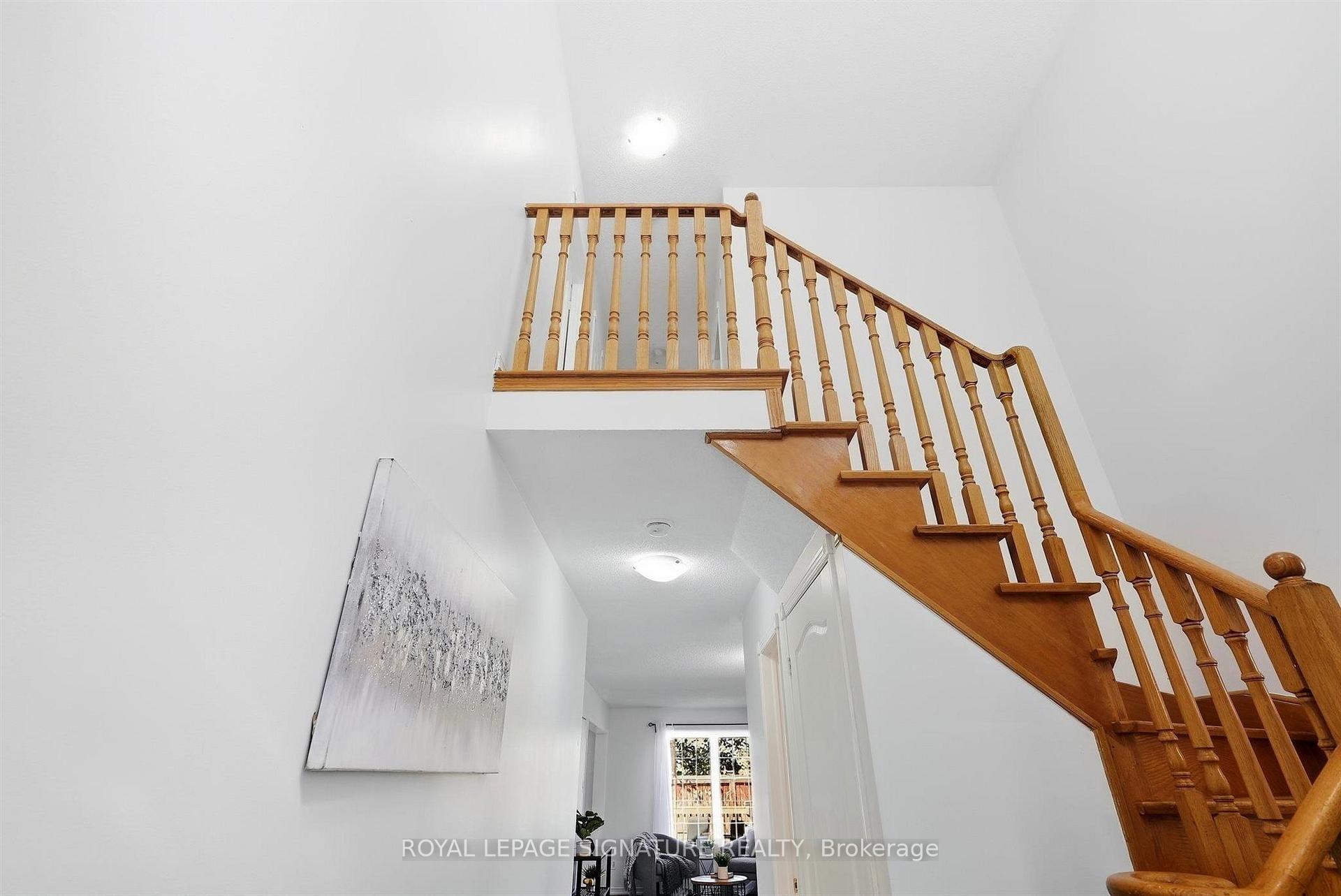 Photo 20 of 106 Heartleaf Crescent, Brampton, Fletcher's Meadow — HOMEH