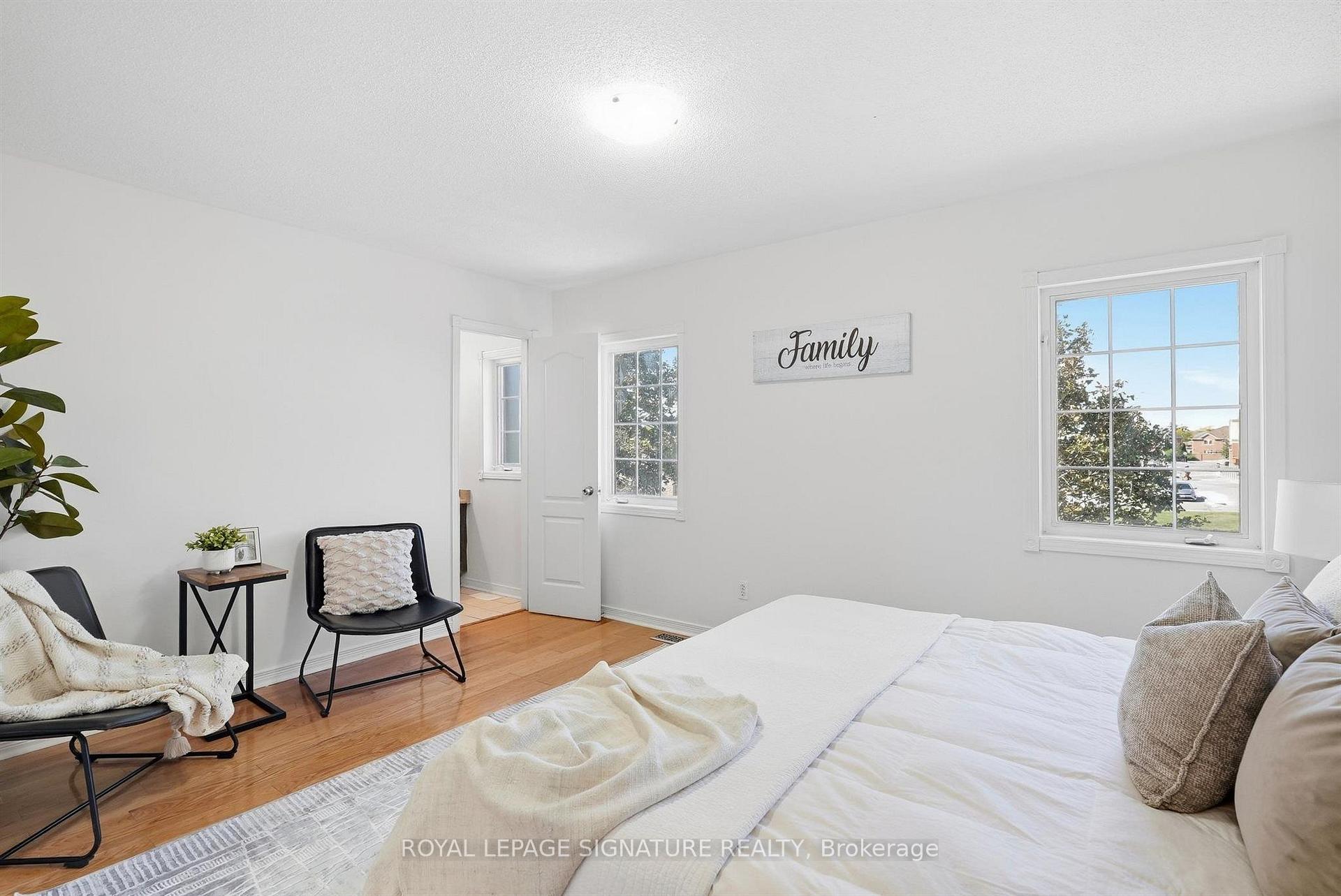 Photo 23 of 106 Heartleaf Crescent, Brampton, Fletcher's Meadow — HOMEH
