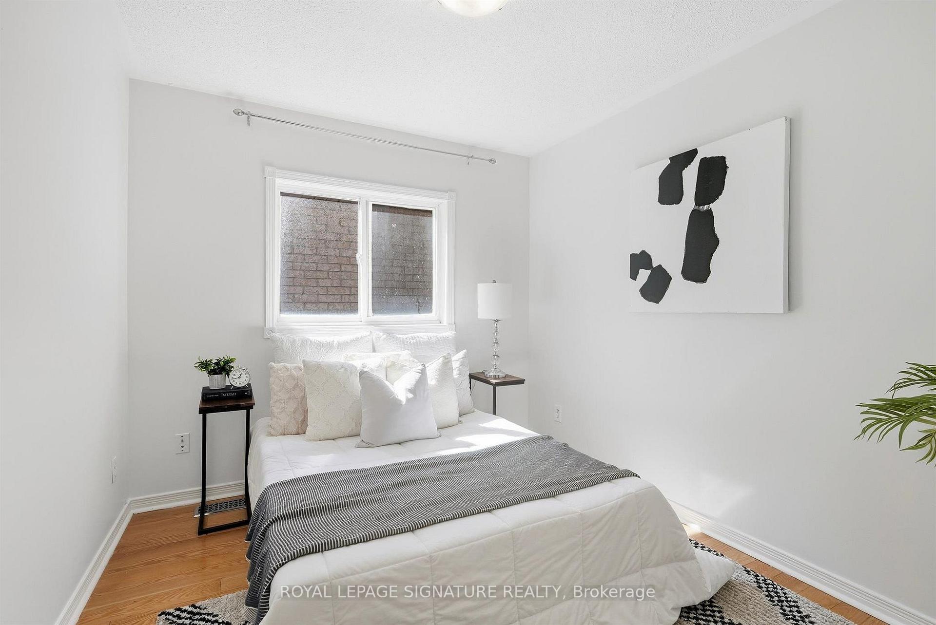Photo 28 of 106 Heartleaf Crescent, Brampton, Fletcher's Meadow — HOMEH
