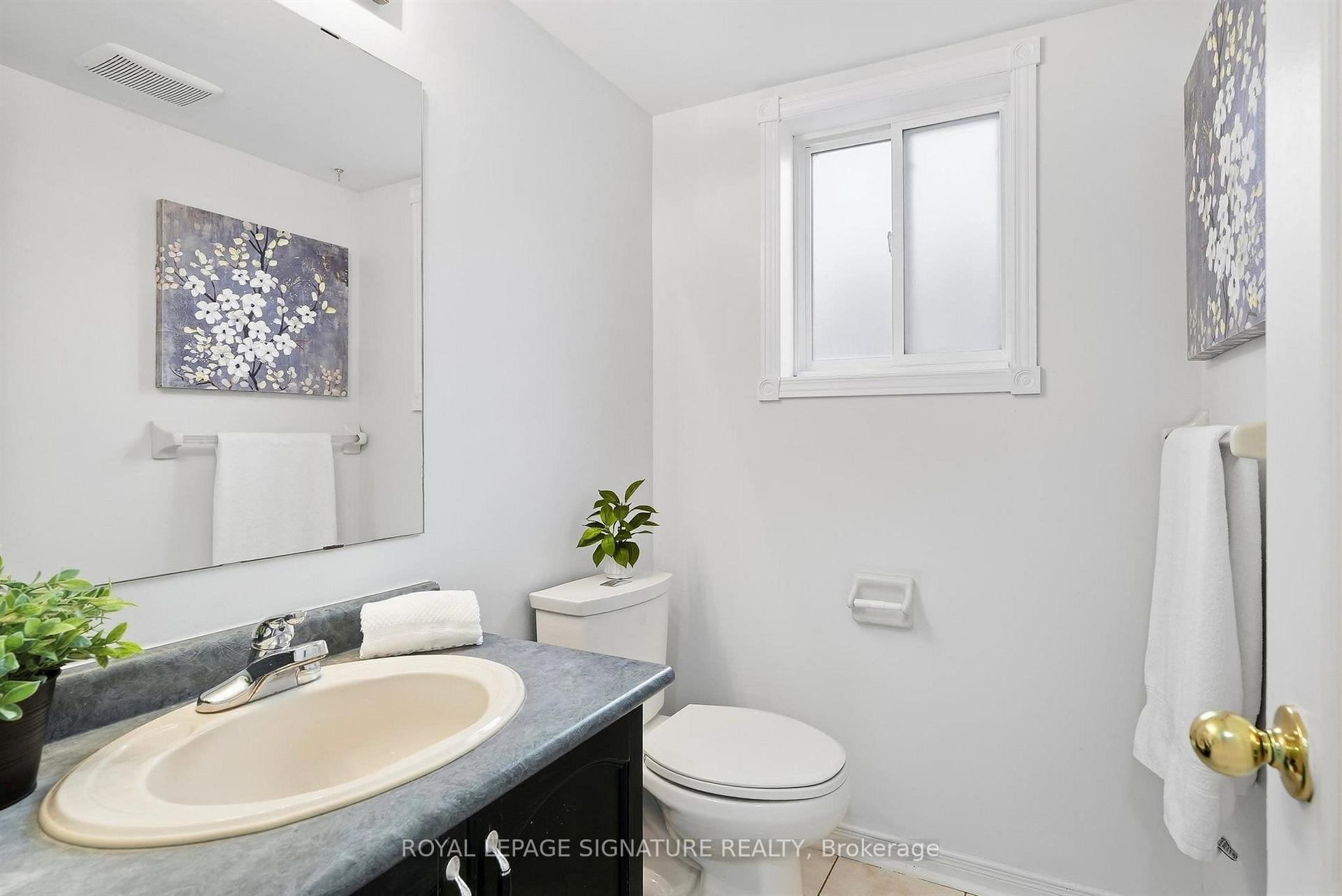 Photo 31 of 106 Heartleaf Crescent, Brampton, Fletcher's Meadow — HOMEH