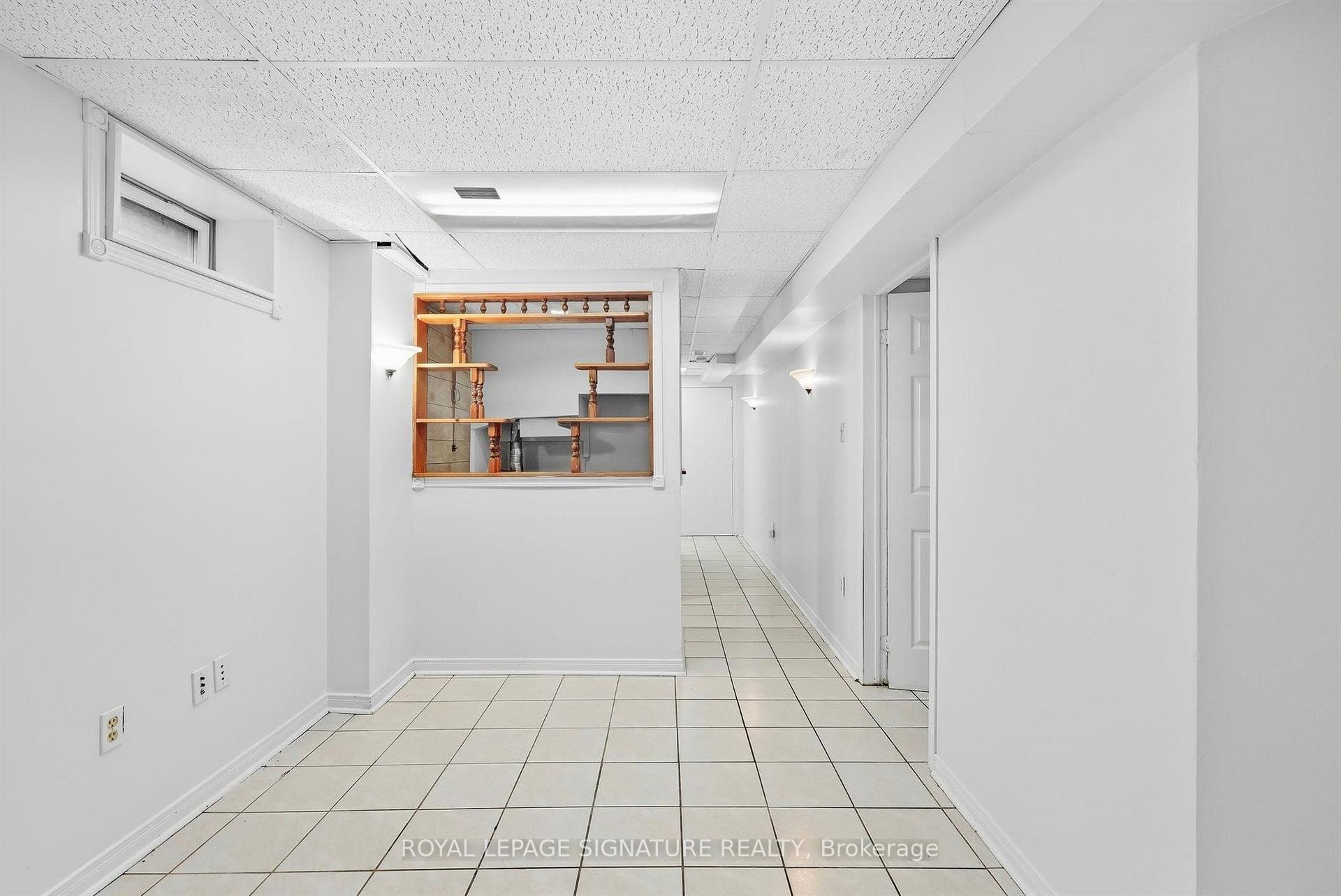 Photo 33 of 106 Heartleaf Crescent, Brampton, Fletcher's Meadow — HOMEH