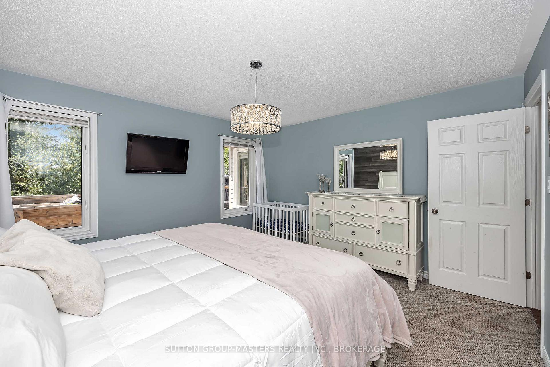 Photo 19 of 257 Starlight Place, Ottawa, Btwn Franktown Rd. & Fallowfield Rd. — HOMEH