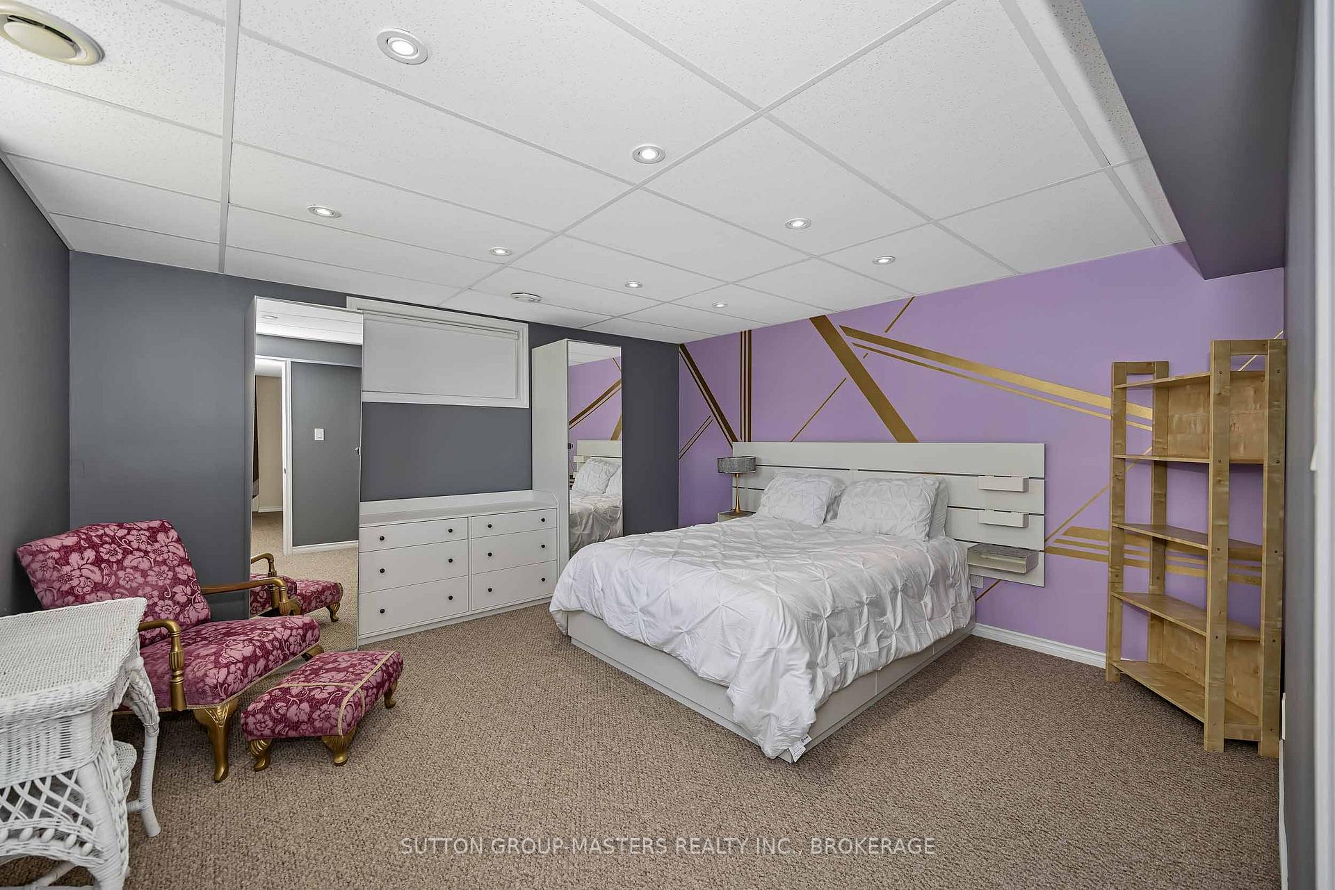 Photo 39 of 257 Starlight Place, Ottawa, Btwn Franktown Rd. & Fallowfield Rd. — HOMEH