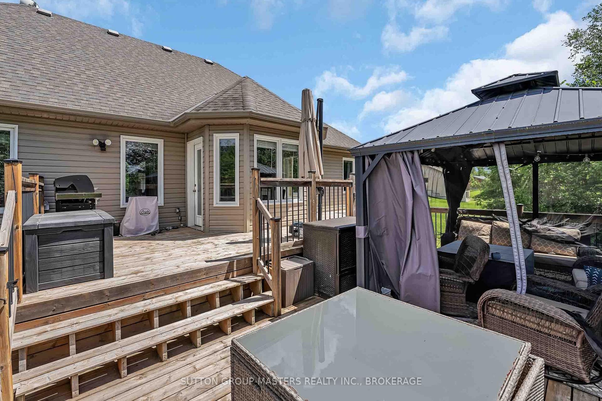 Photo 42 of 257 Starlight Place, Ottawa, Btwn Franktown Rd. & Fallowfield Rd. — HOMEH