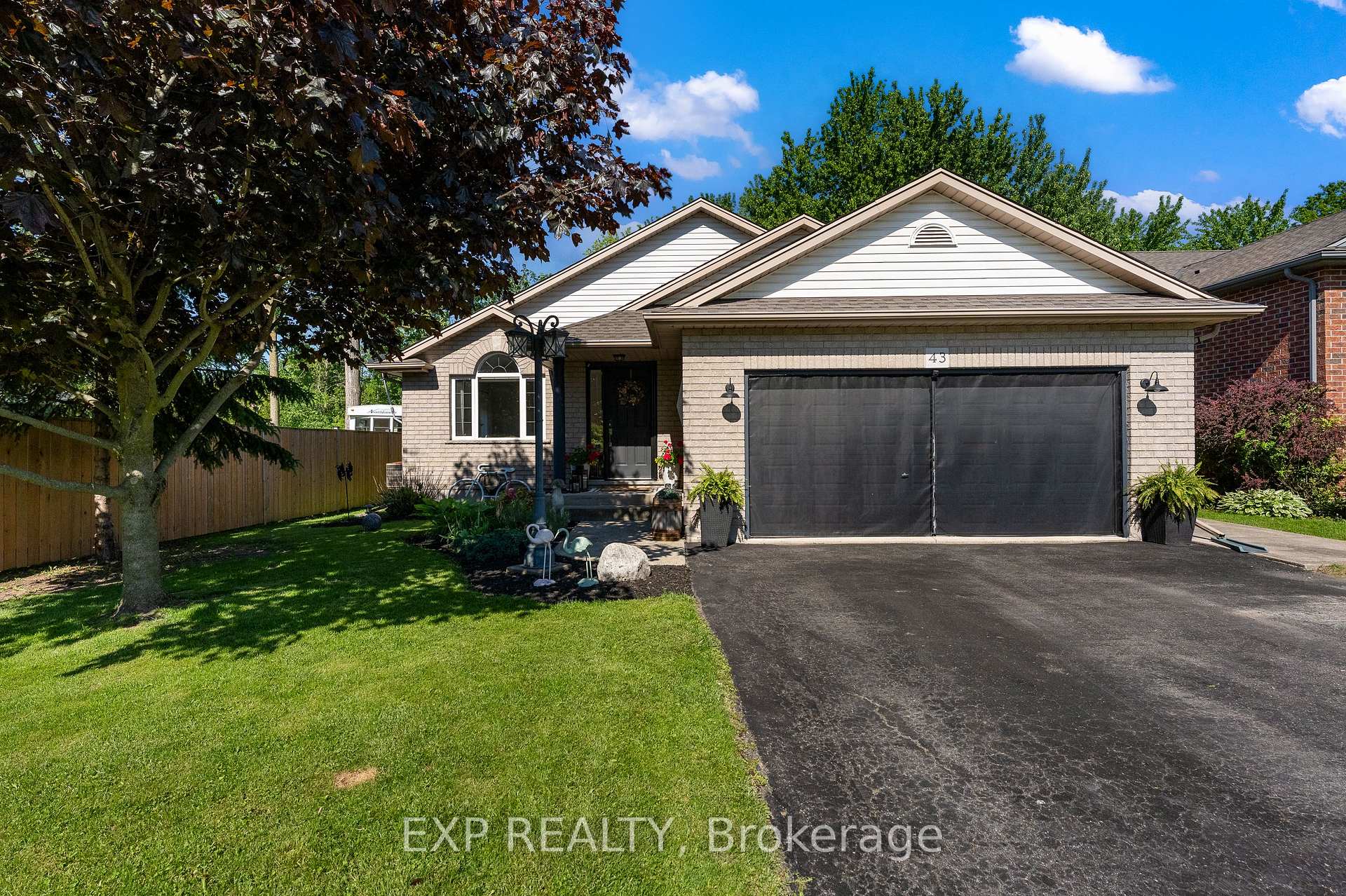 Photo of 43 Thorold Avenue