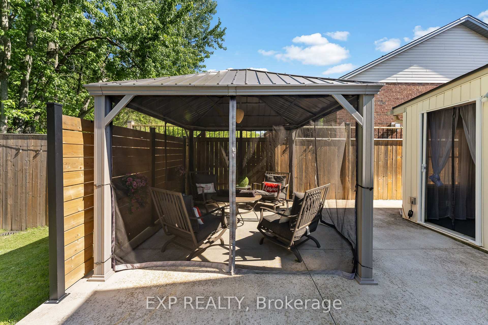 Photo 36 of 43 Thorold Avenue, Thorold, Port Robinson — HOMEH
