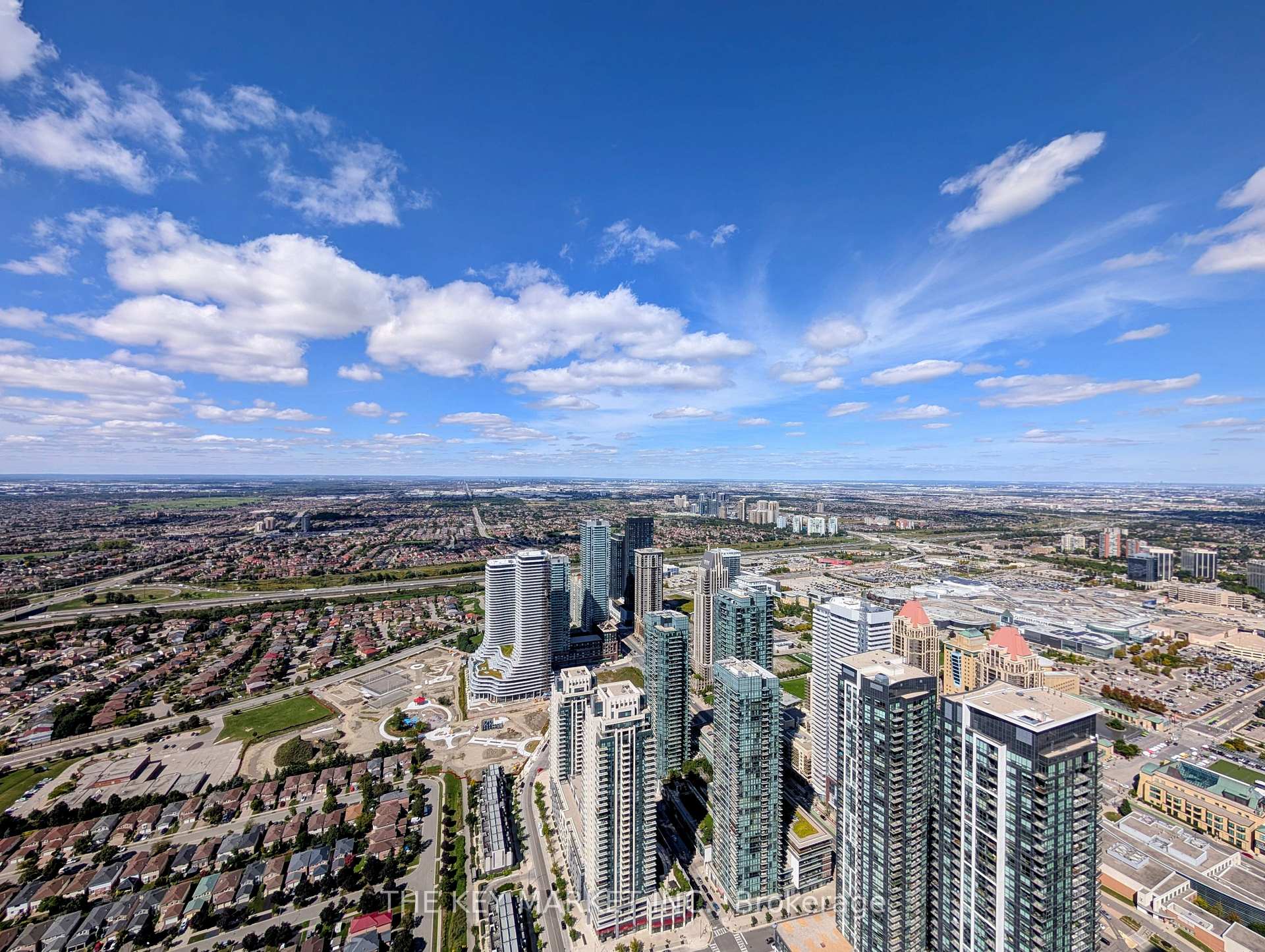 Photo 1 of Unit 7204, 448 Burnhamthorpe Road, Mississauga, City Centre — HOMEH