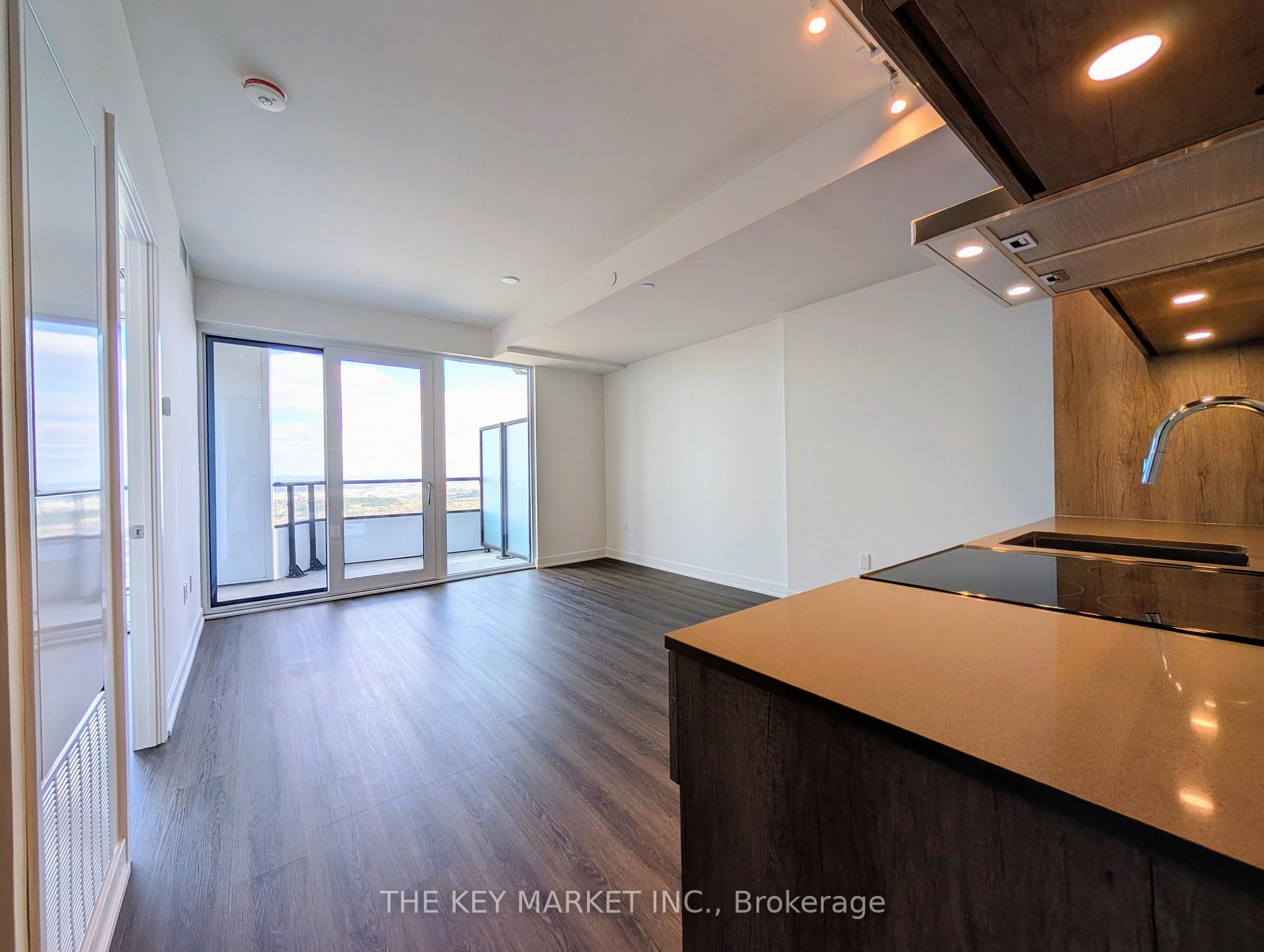 Photo 13 of Unit 7204, 448 Burnhamthorpe Road, Mississauga, City Centre — HOMEH