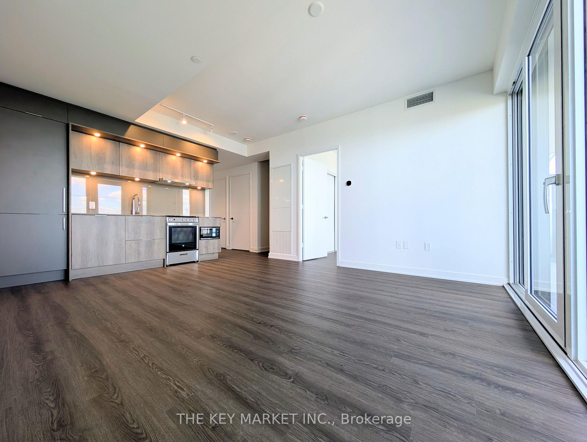Photo 15 of Unit 7204, 448 Burnhamthorpe Road, Mississauga, City Centre — HOMEH