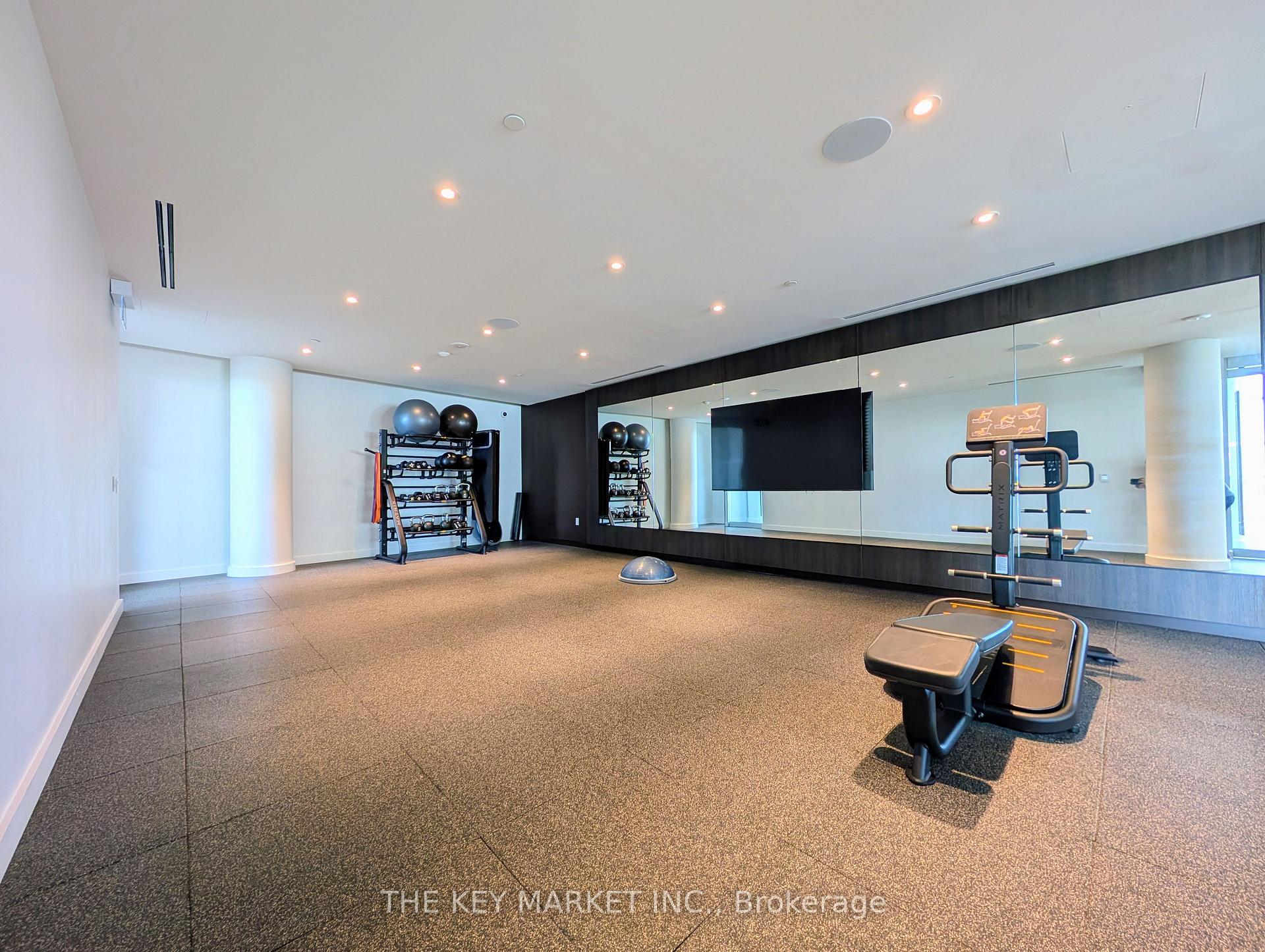 Photo 39 of Unit 7204, 448 Burnhamthorpe Road, Mississauga, City Centre — HOMEH